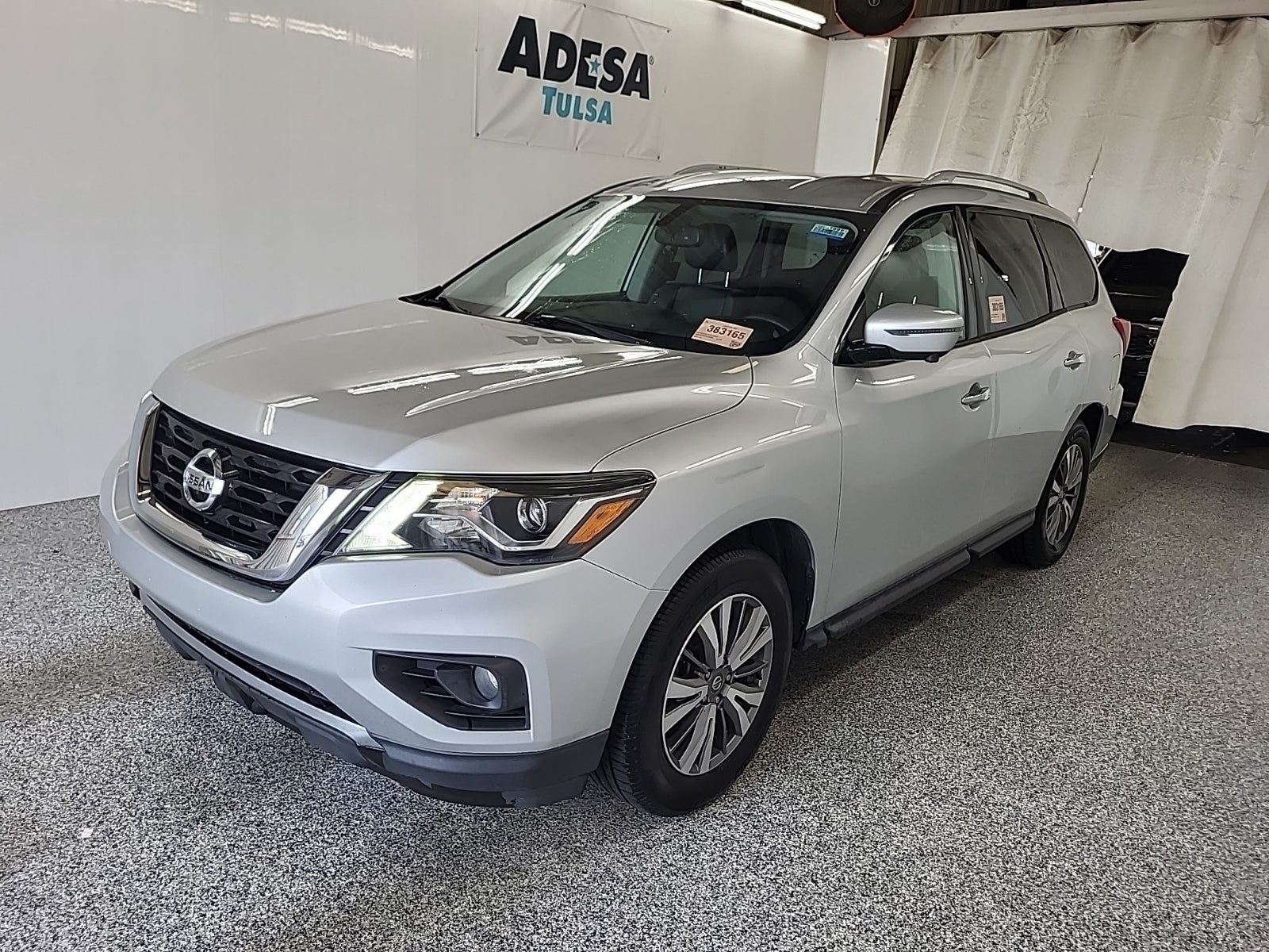 2019 Nissan Pathfinder SL