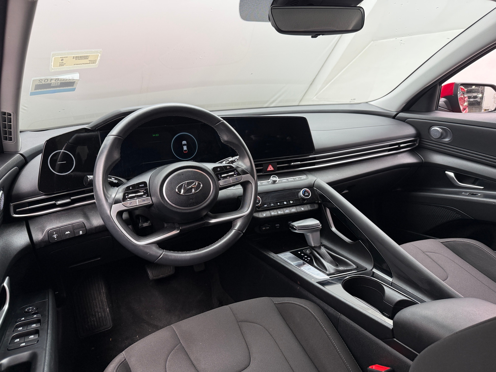Thumbnail: 2023 Hyundai Elantra - 3