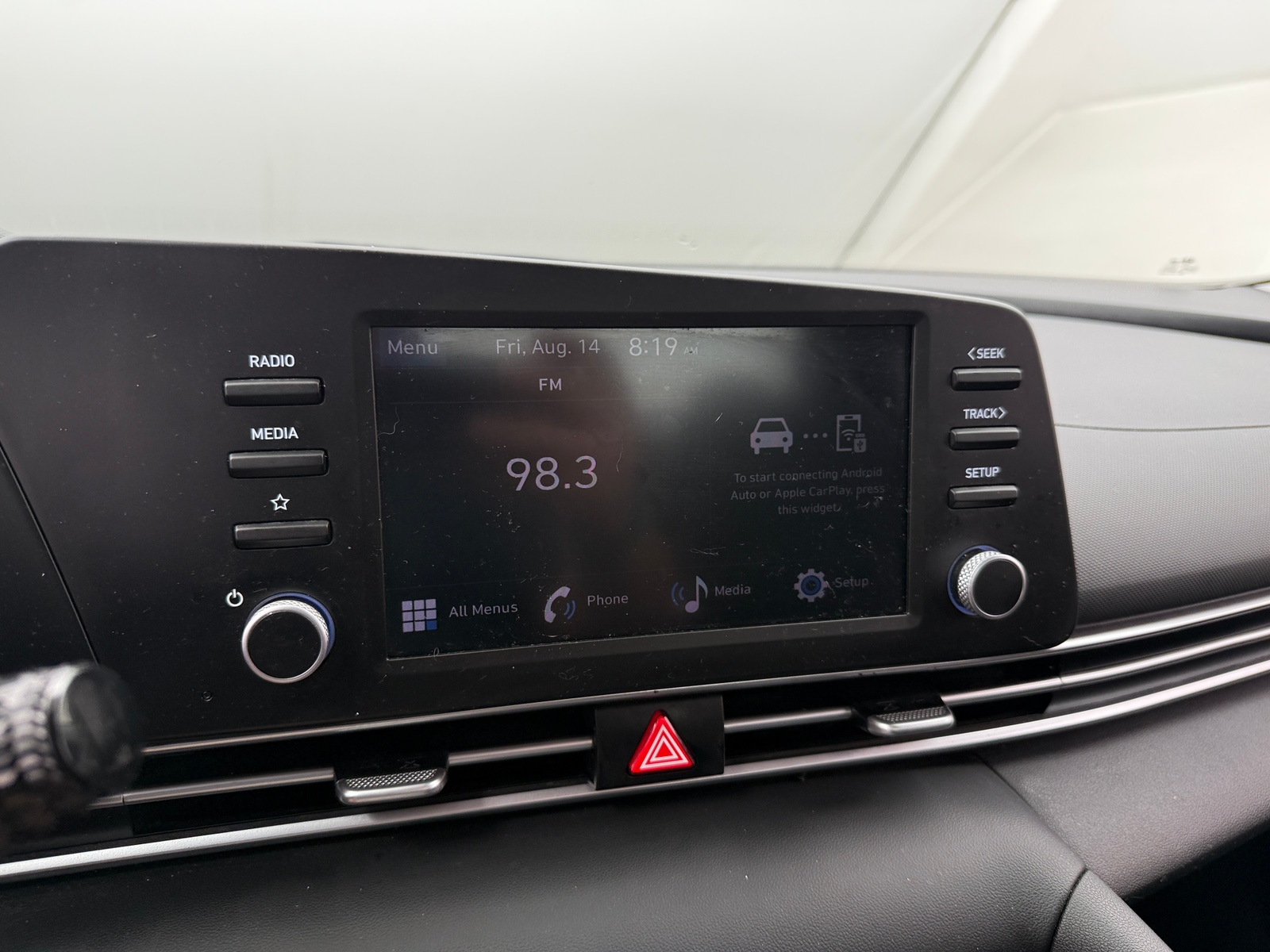 Thumbnail: 2024 Hyundai Elantra - 4