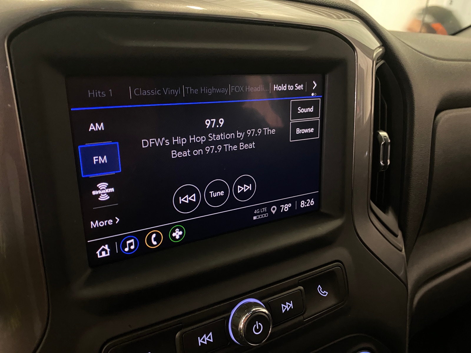 Thumbnail: 2024 Chevrolet Silverado 1500 - 4
