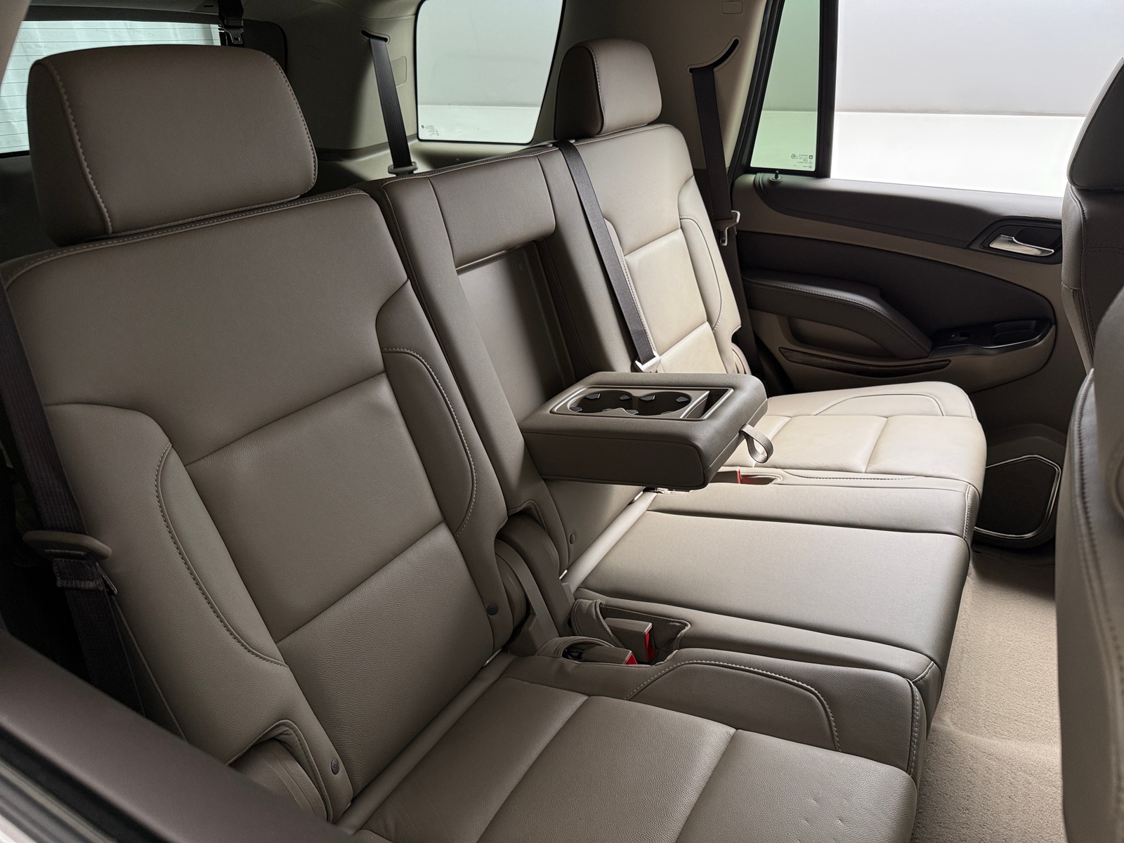 Thumbnail: 2019 Chevrolet Tahoe - 5