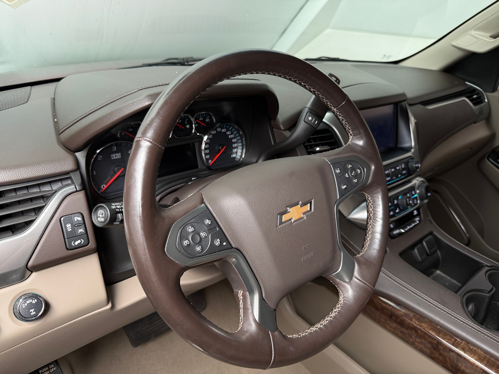 Thumbnail: 2019 Chevrolet Tahoe - 4