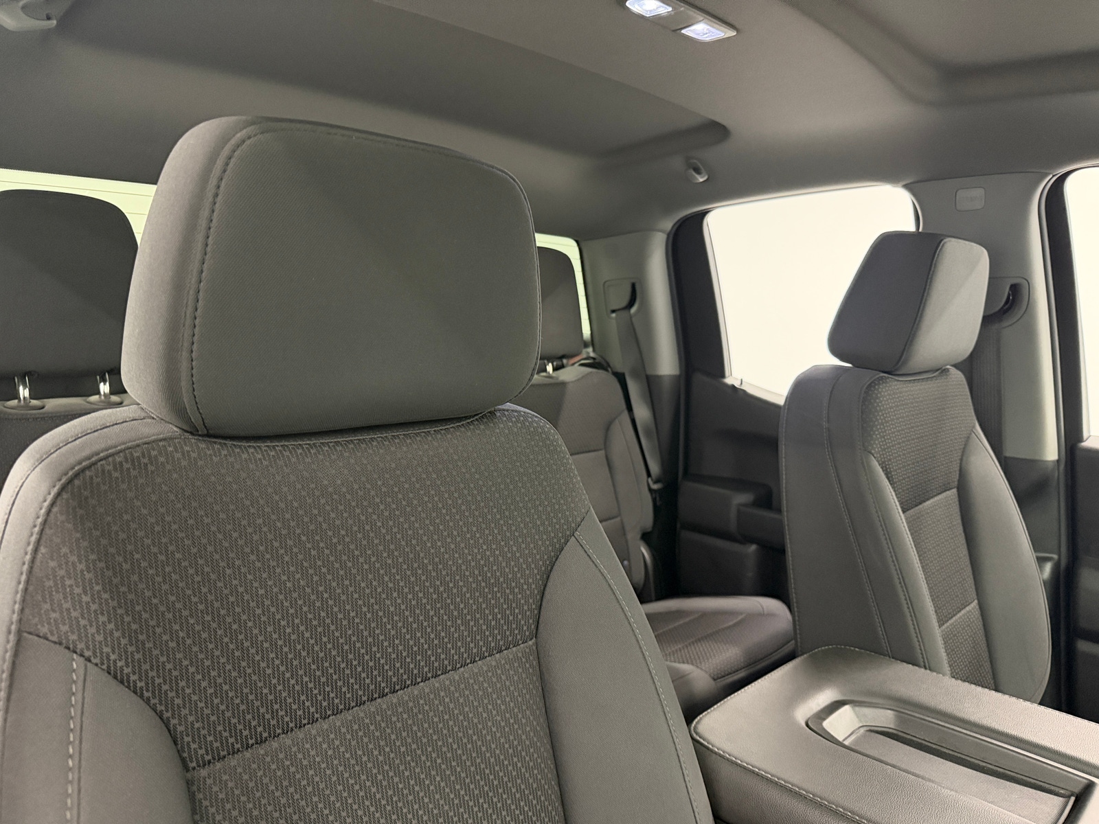 Thumbnail: 2020 Chevrolet Silverado 1500 - 2