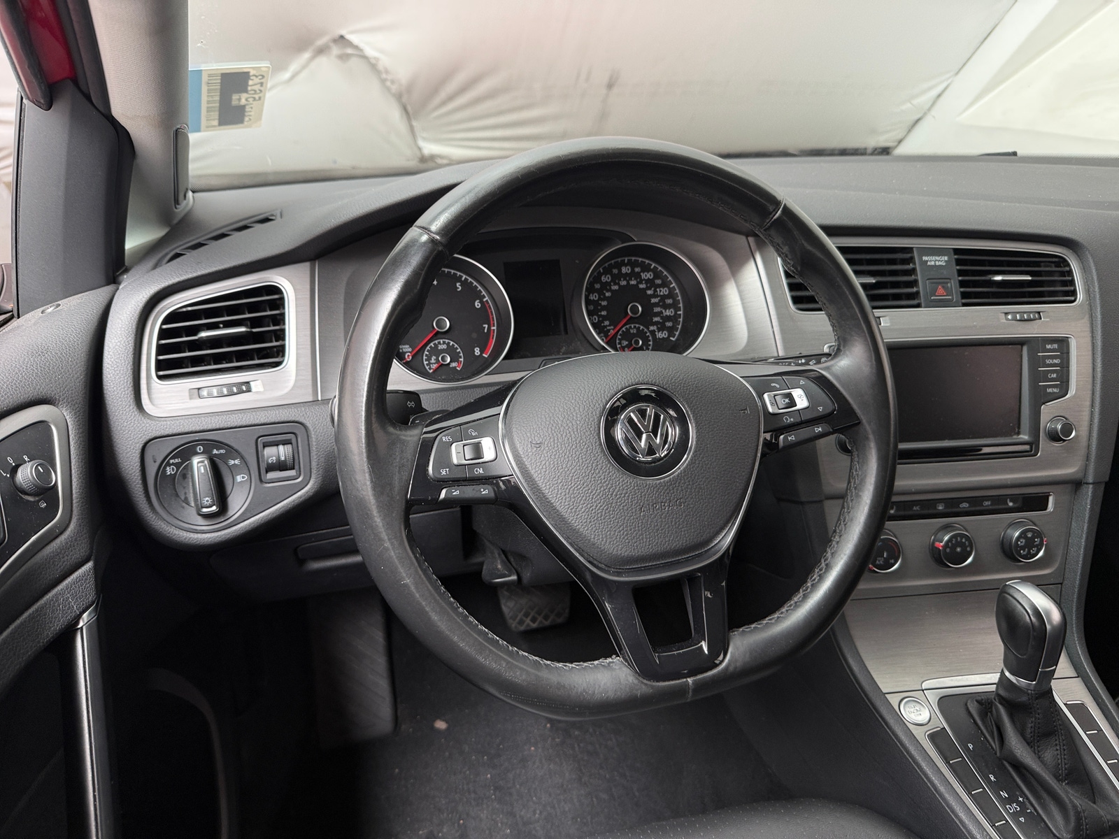 Thumbnail: 2016 Volkswagen Golf - 5