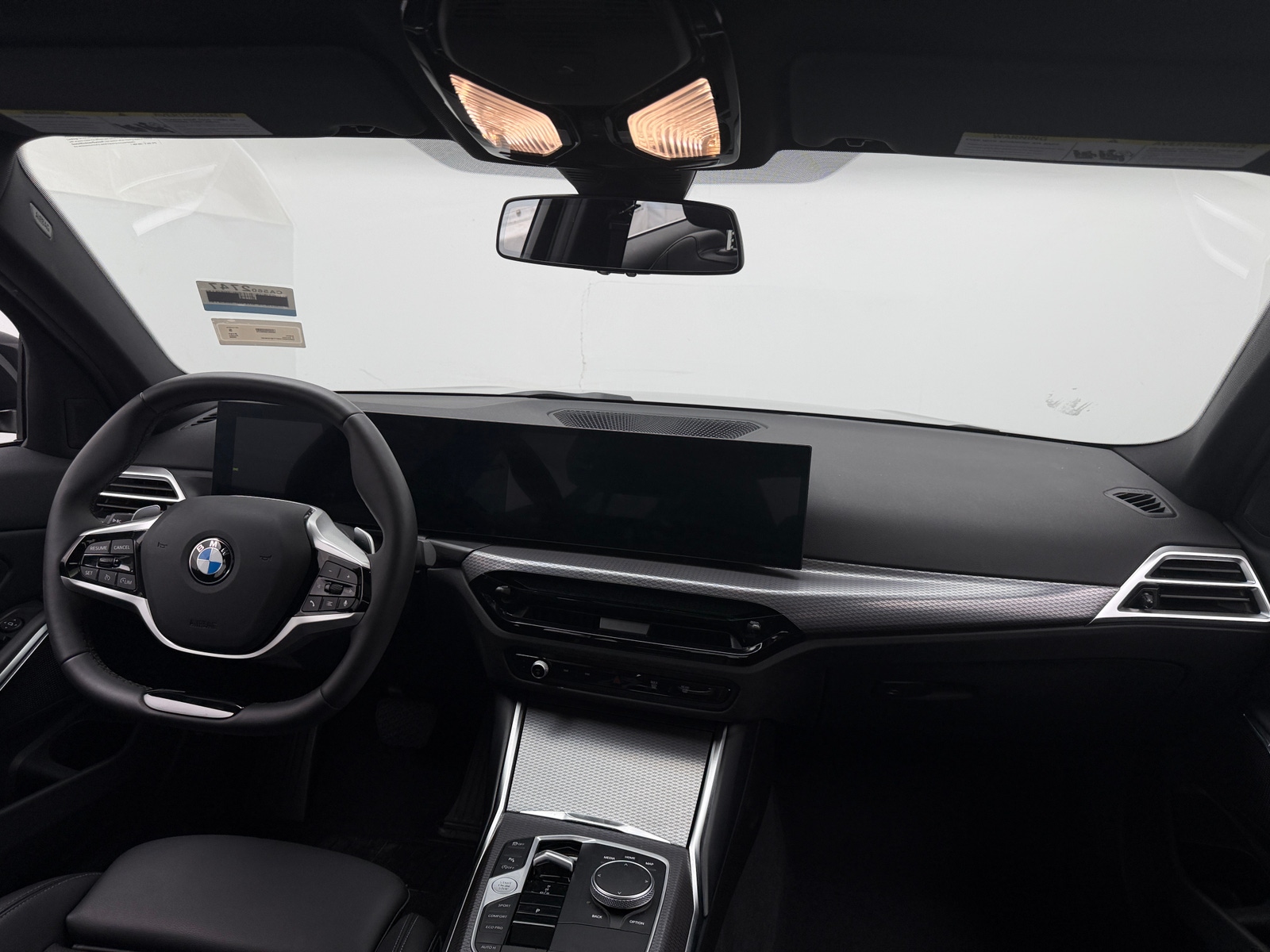 Thumbnail: 2026 BMW 3 Series - 2