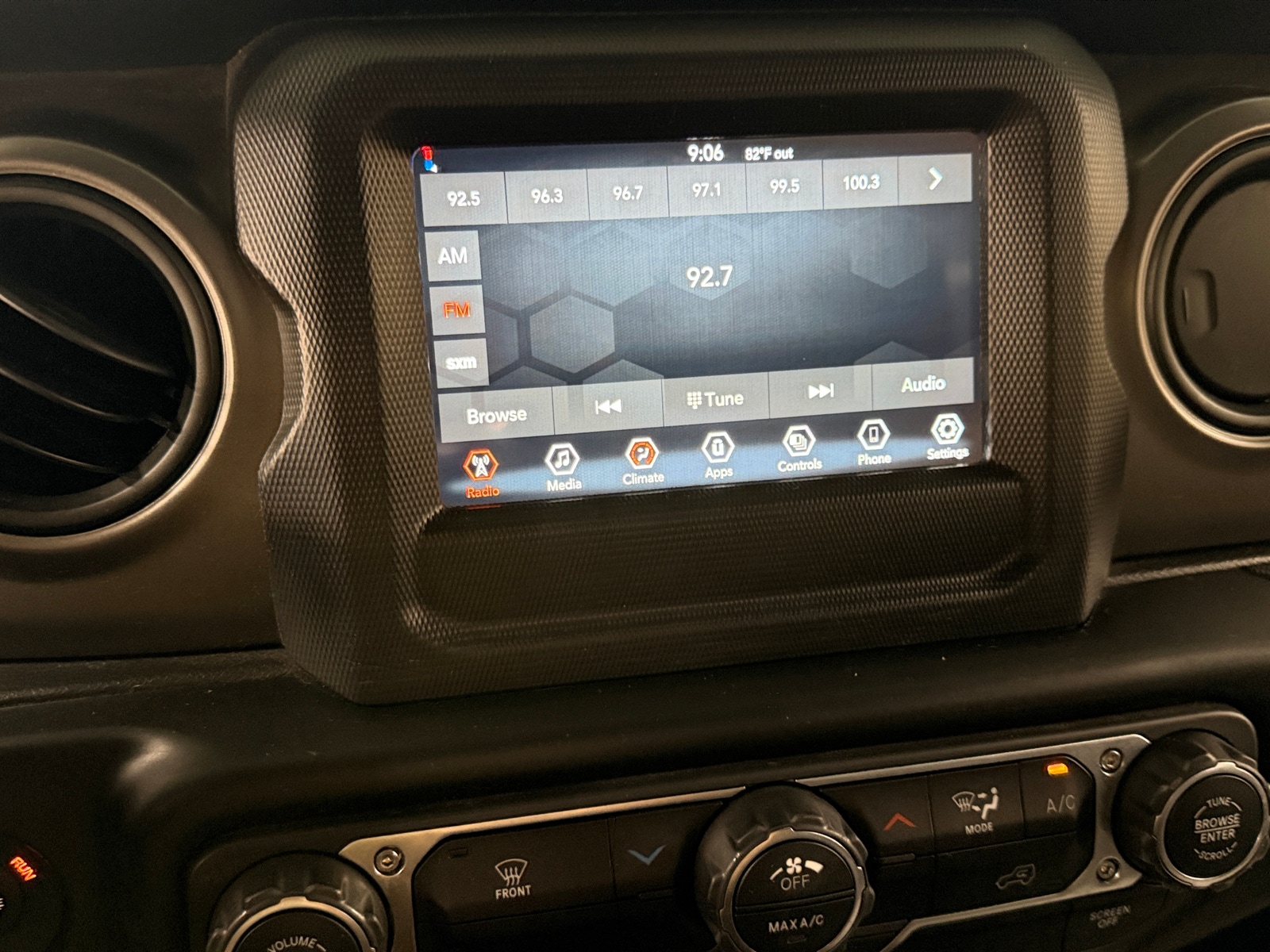 Thumbnail: 2022 Jeep Wrangler - 4