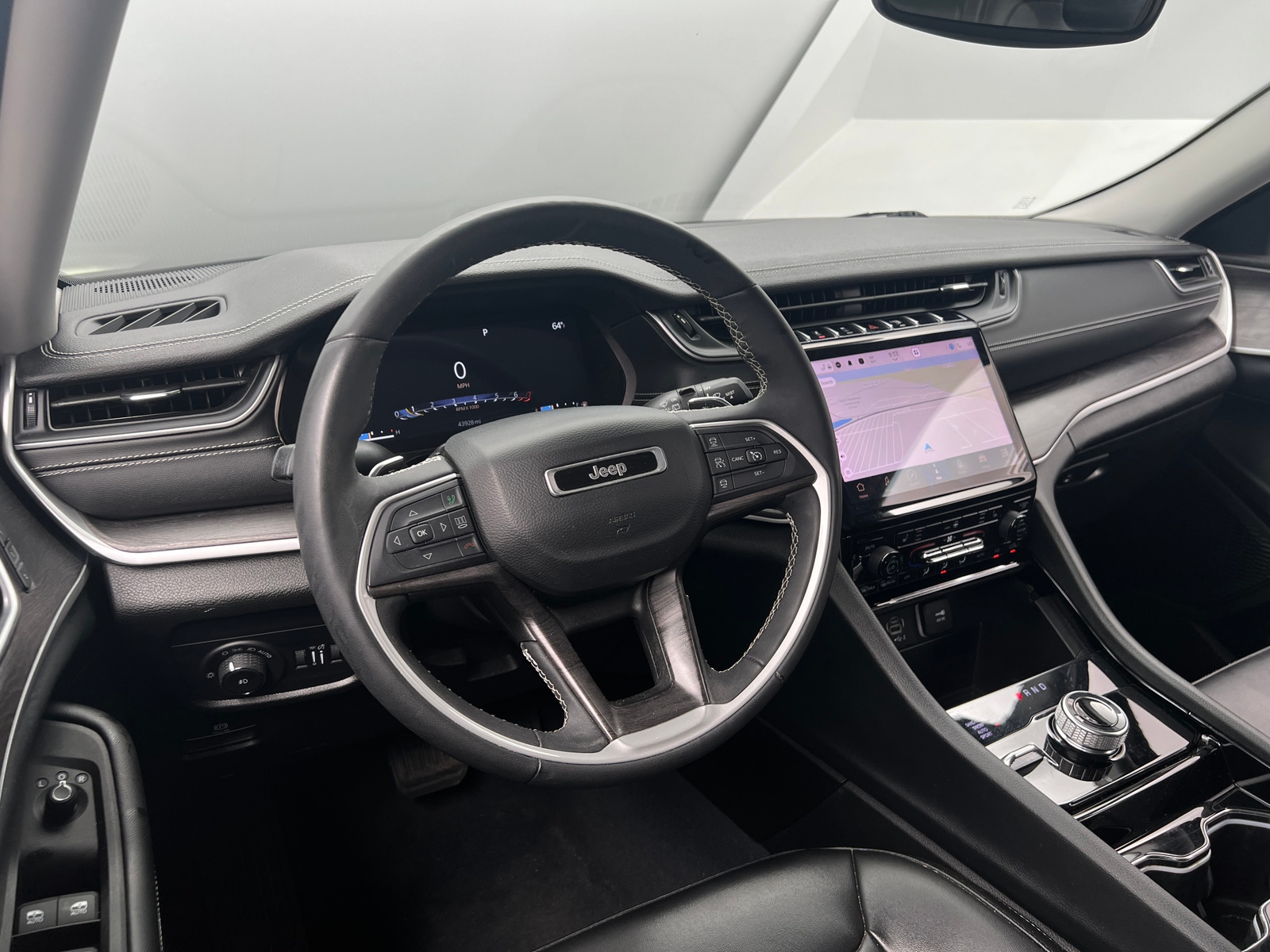Thumbnail: 2023 Jeep Grand Cherokee - 4