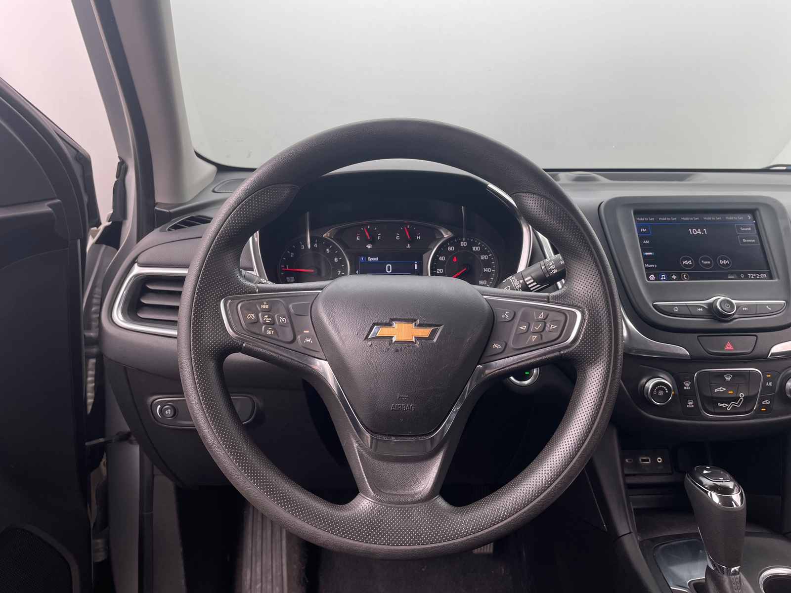 Thumbnail: 2021 Chevrolet Equinox - 5