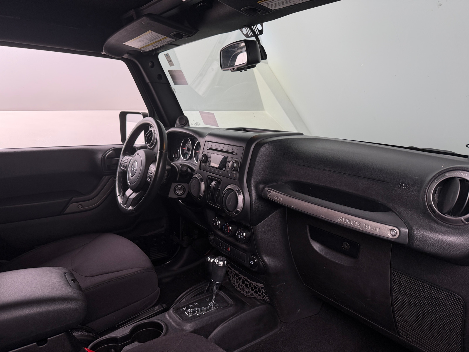 Thumbnail: 2013 Jeep Wrangler - 3