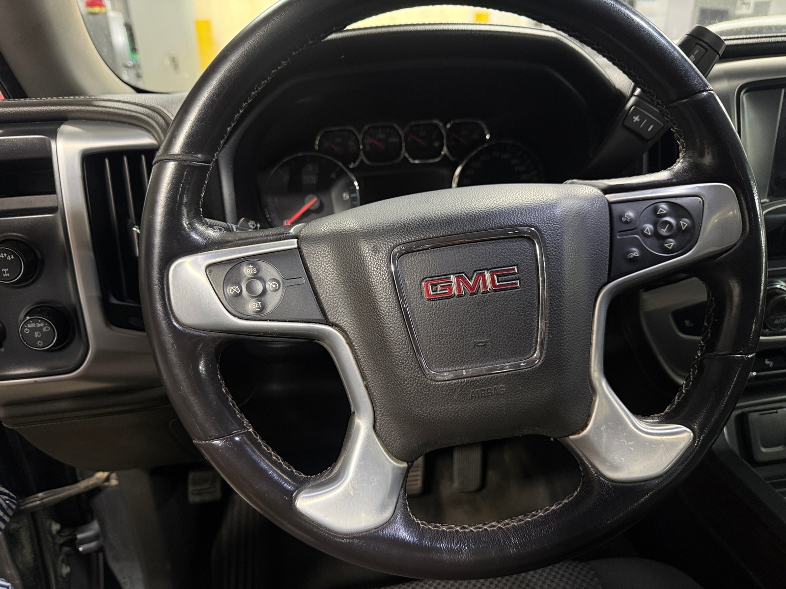 Thumbnail: 2018 GMC Sierra 1500 - 5