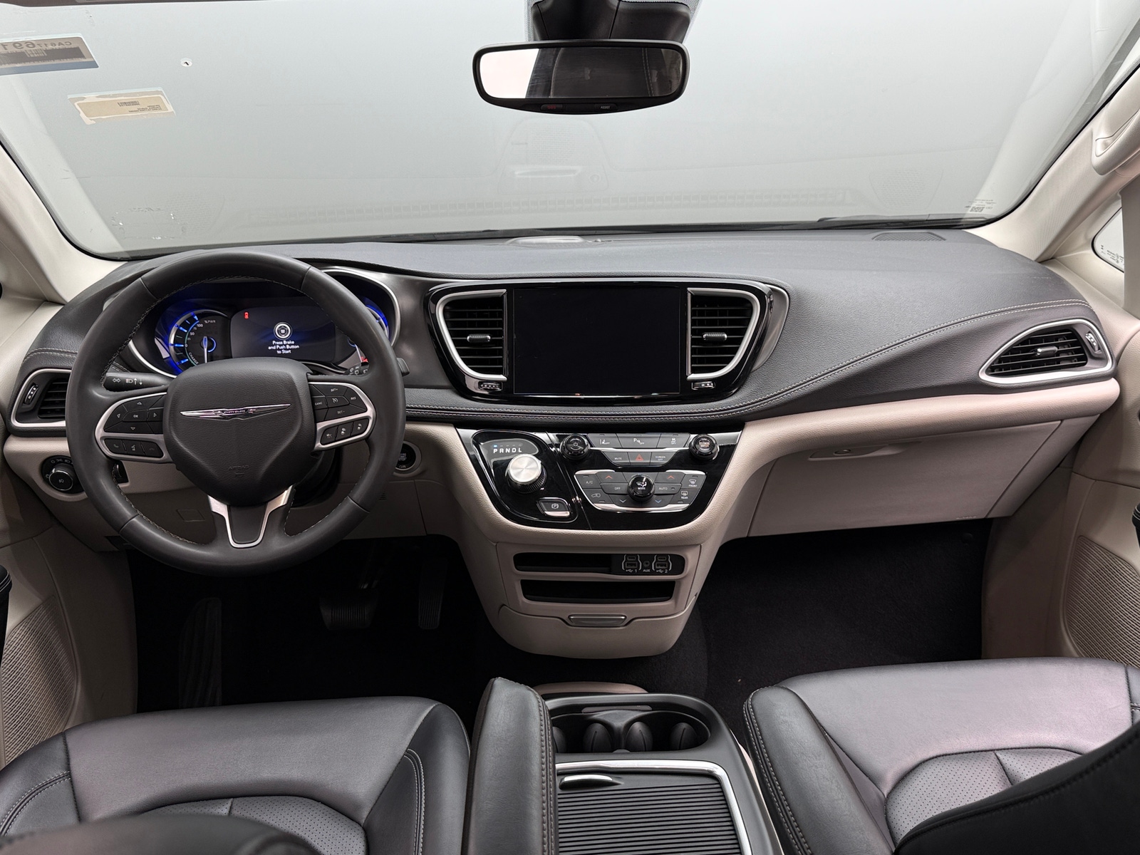 Thumbnail: 2024 Chrysler Pacifica - 2