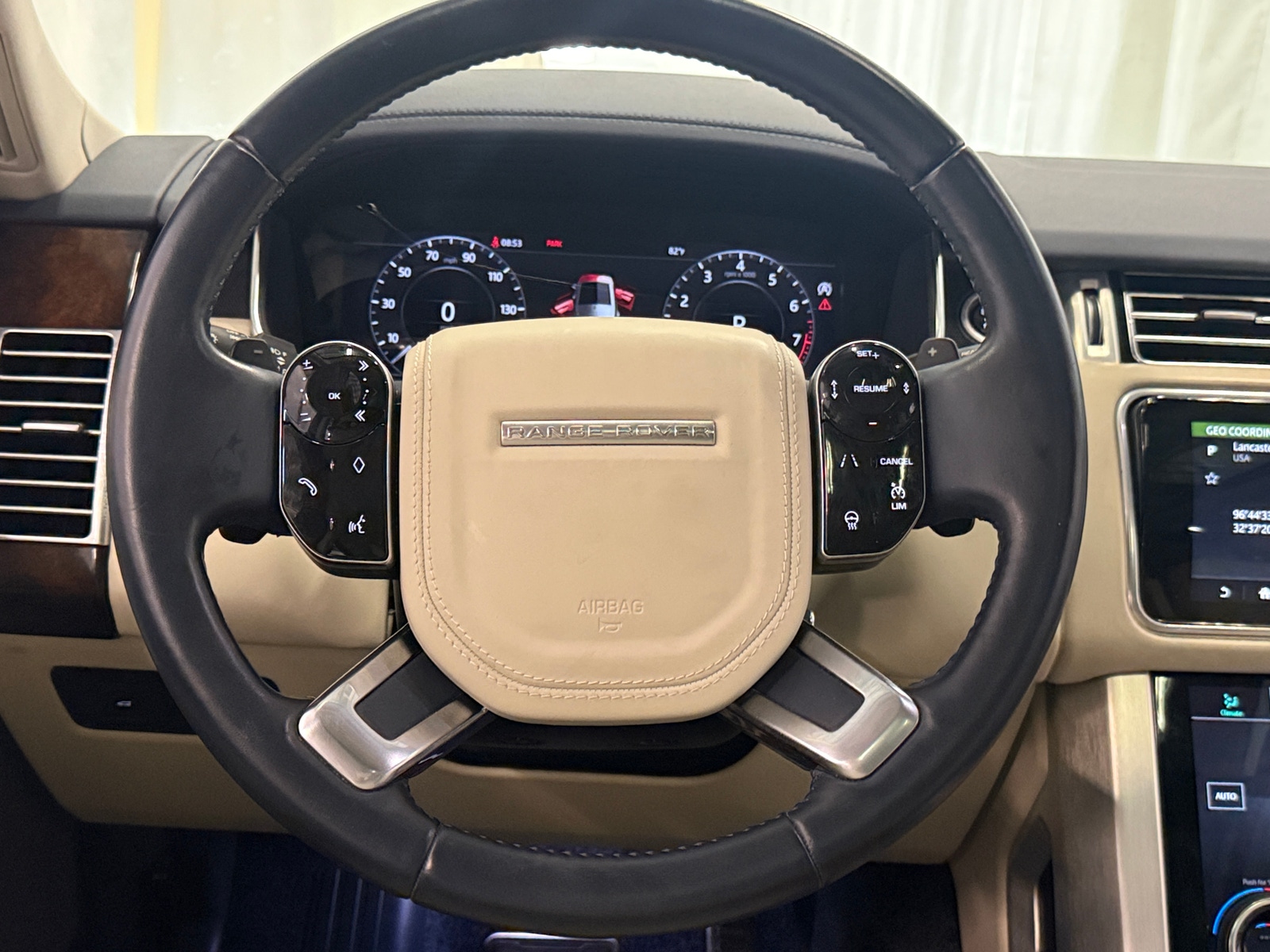 Thumbnail: 2021 Land Rover Range Rover - 4