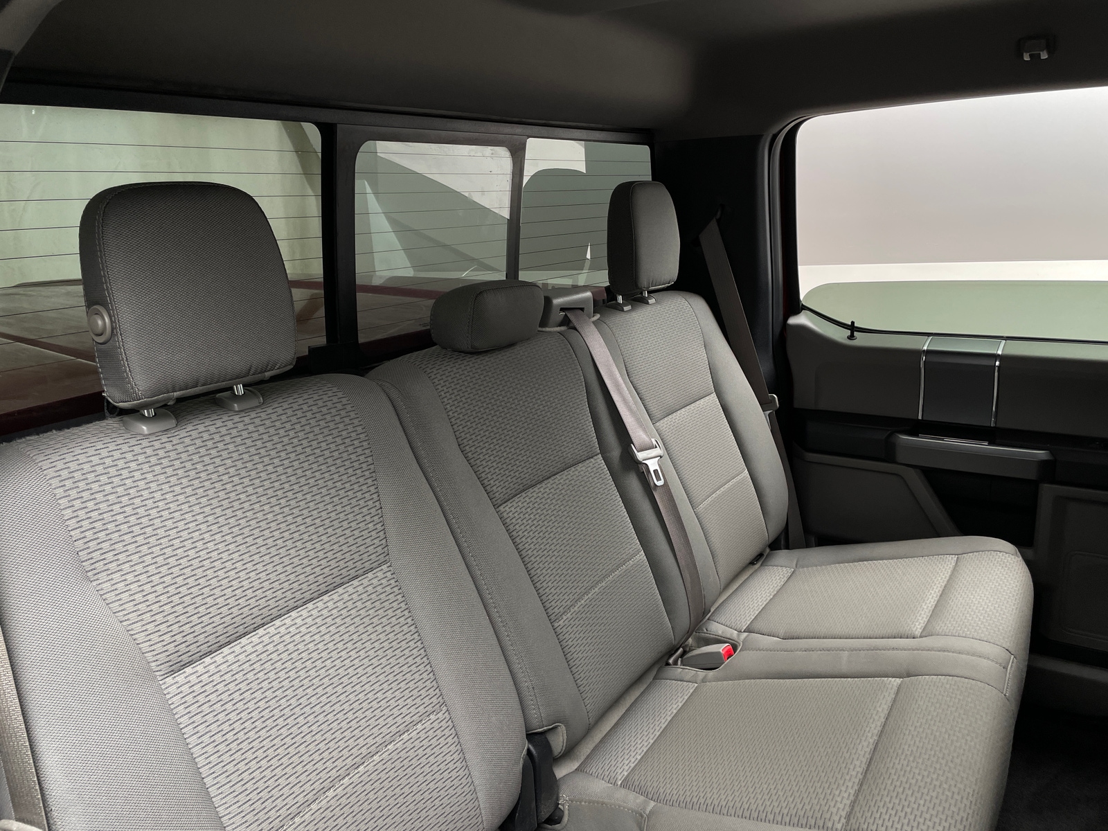 Thumbnail: 2016 Ford Econoline - 6