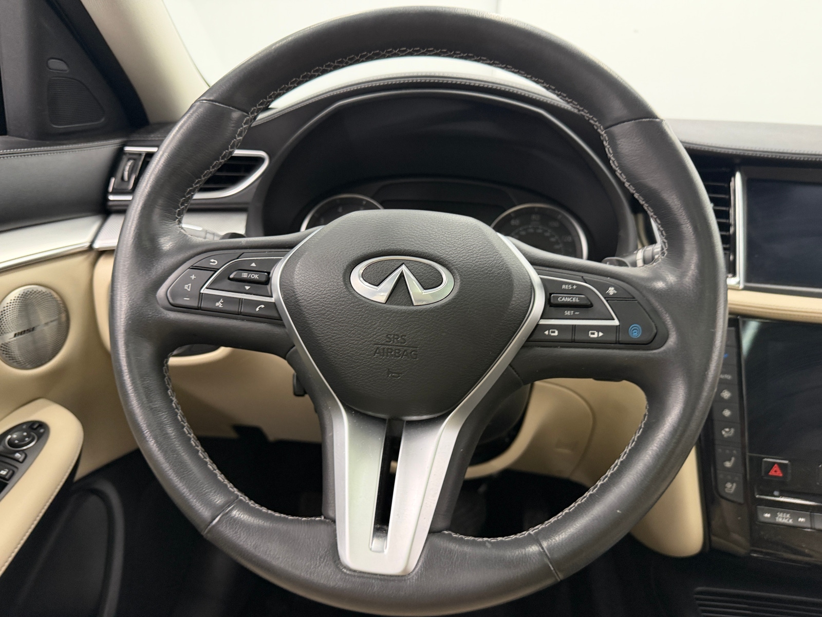 Thumbnail: 2022 INFINITI QX50 - 4