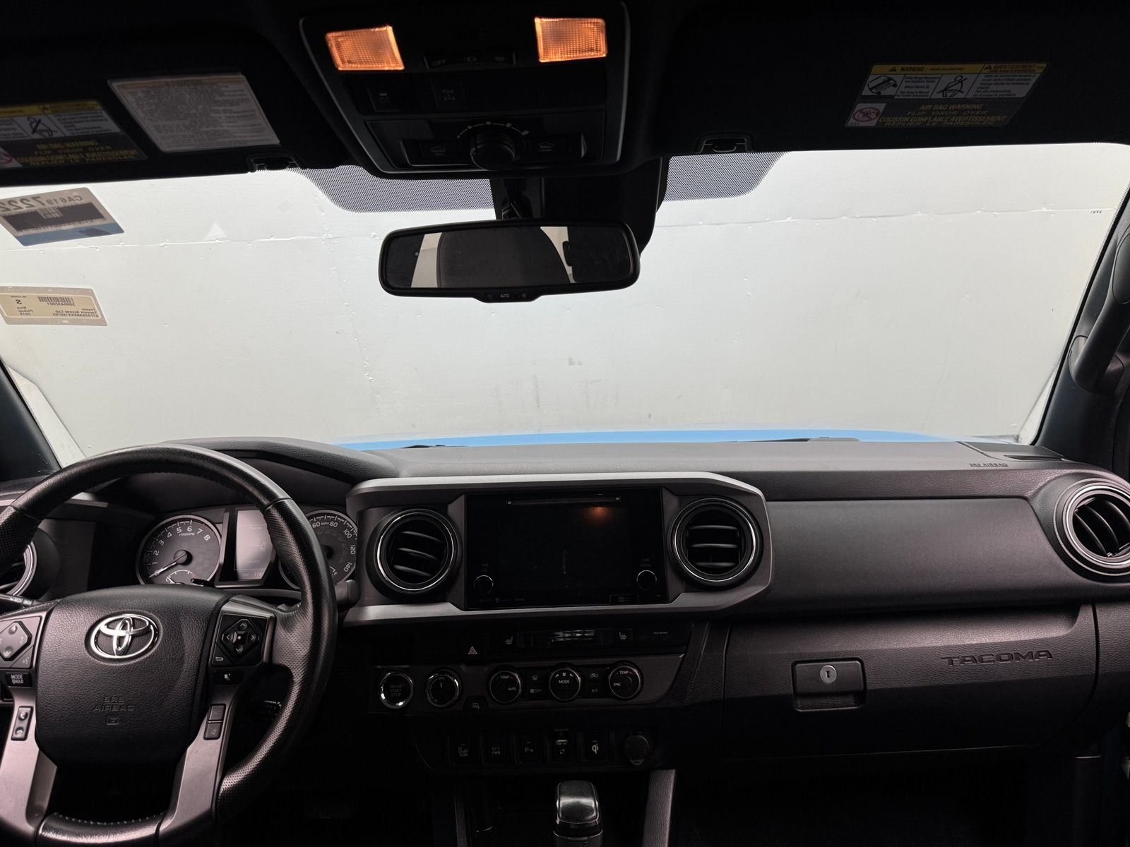 Thumbnail: 2019 Toyota Tacoma - 3