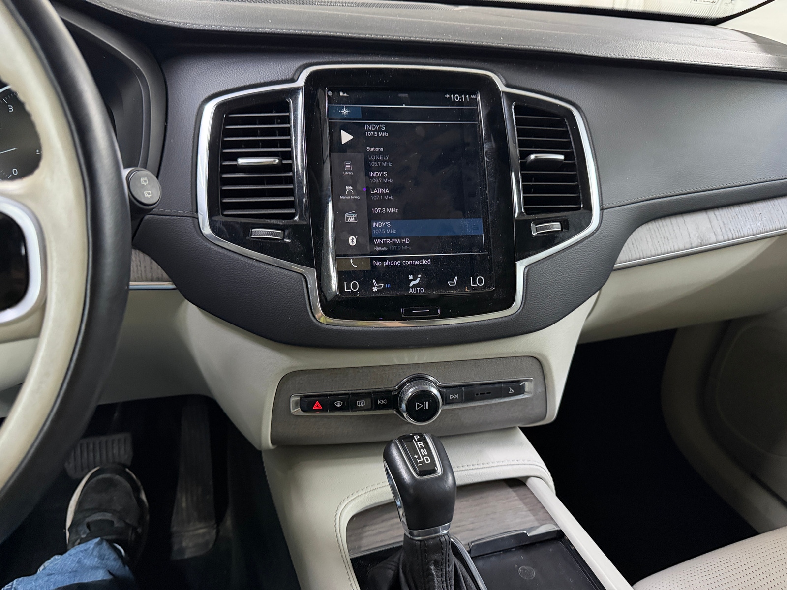 Thumbnail: 2022 Volvo XC90 - 3