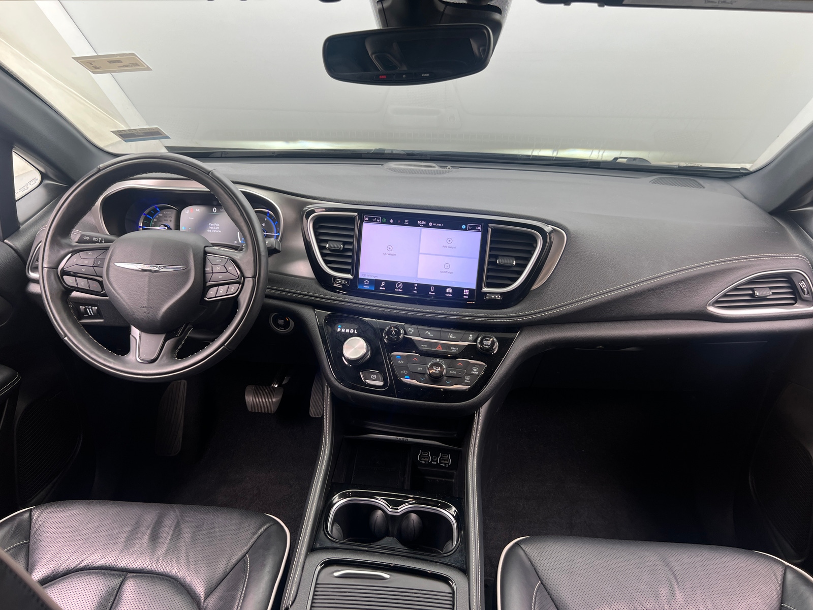 Thumbnail: 2022 Chrysler Pacifica - 2