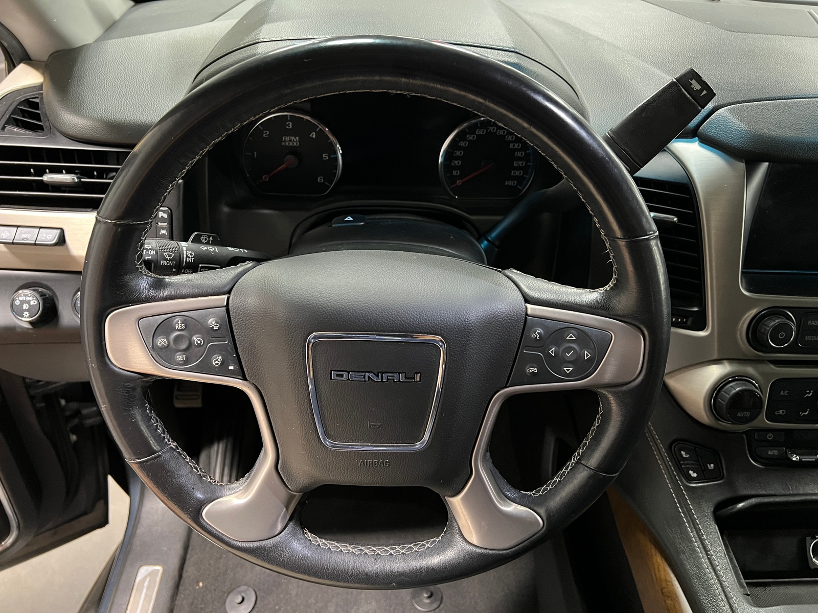 Thumbnail: 2019 GMC Yukon - 4
