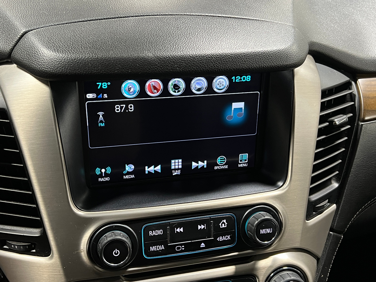Thumbnail: 2019 GMC Yukon - 3