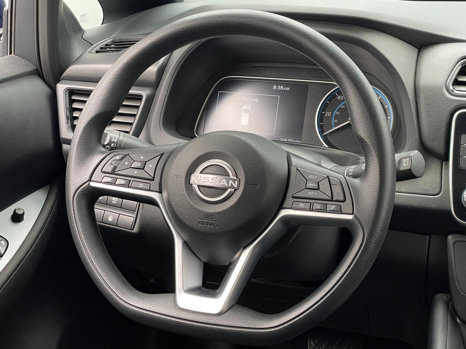 Thumbnail: 2025 Nissan Leaf - 5
