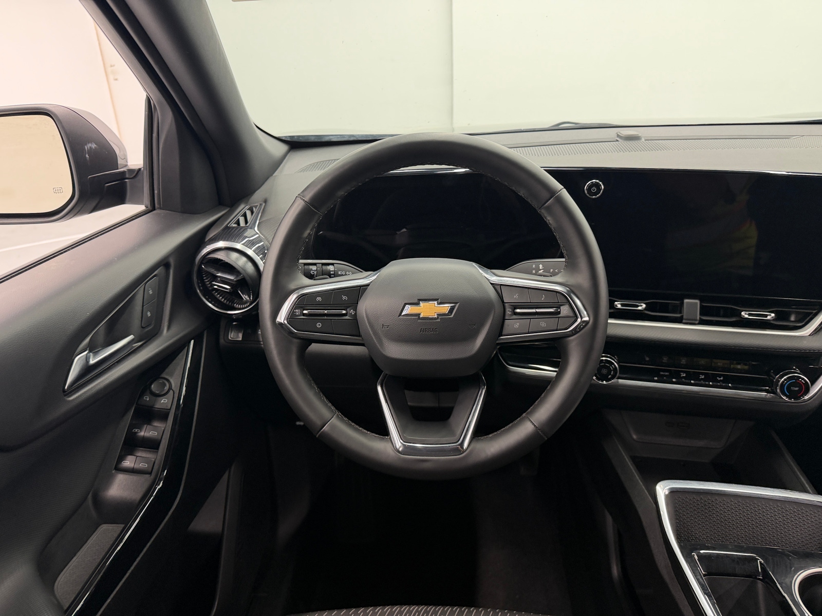Thumbnail: 2025 Chevrolet Equinox - 5