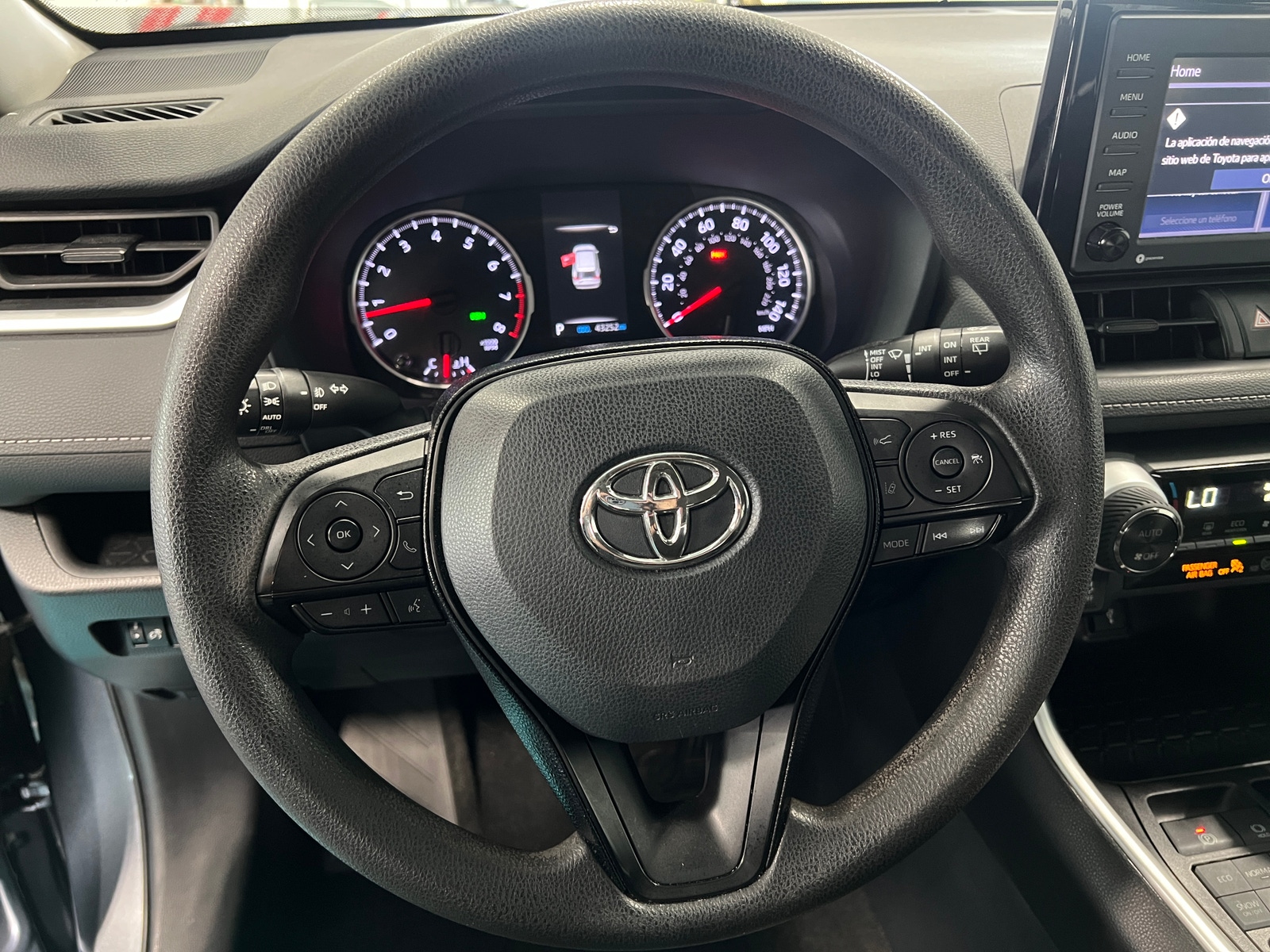 Thumbnail: 2021 Toyota RAV4 - 5