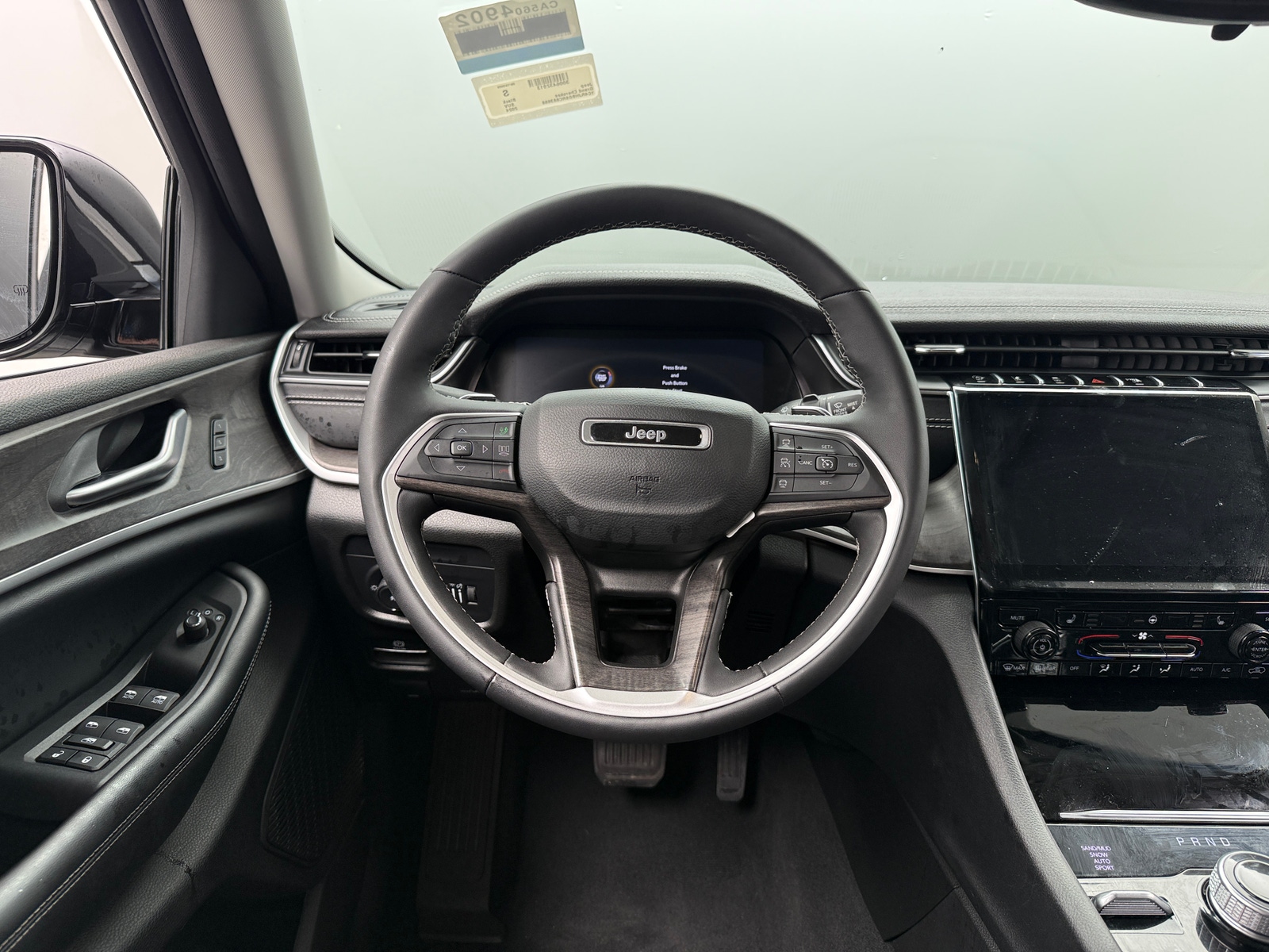 Thumbnail: 2024 Jeep Grand Cherokee - 4