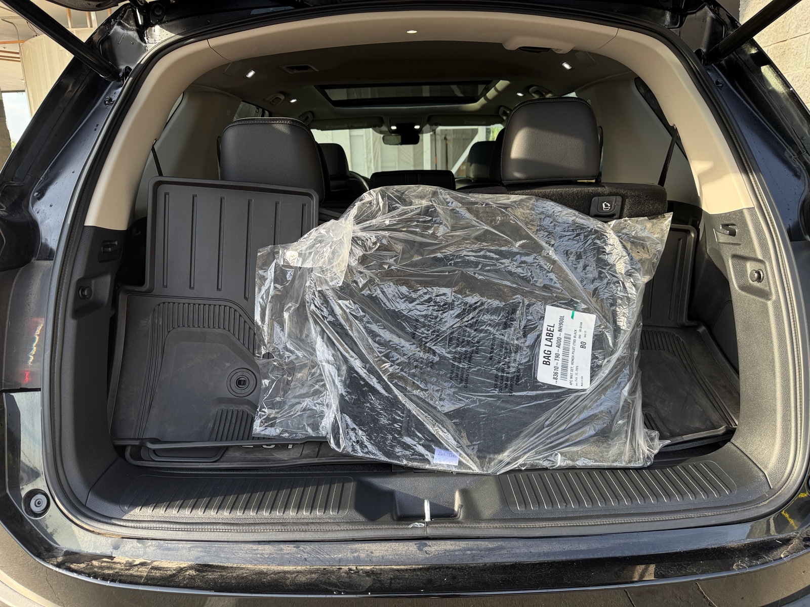 Thumbnail: 2026 Honda Pilot - 6