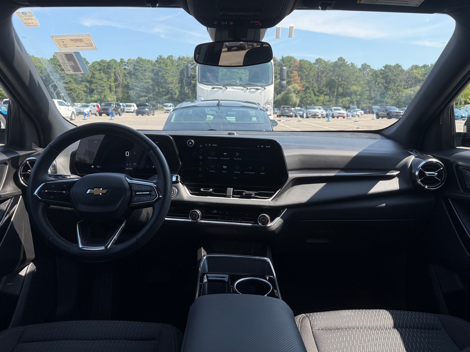 Thumbnail: 2025 Chevrolet Equinox - 3