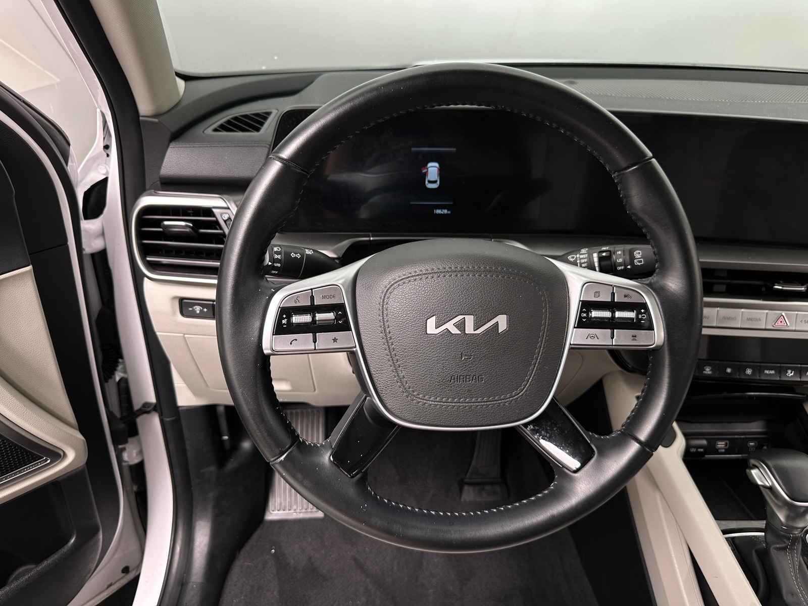 Thumbnail: 2025 Kia Telluride - 4