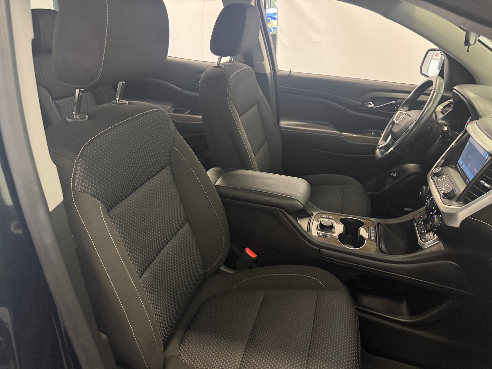 Thumbnail: 2023 GMC Acadia - 2