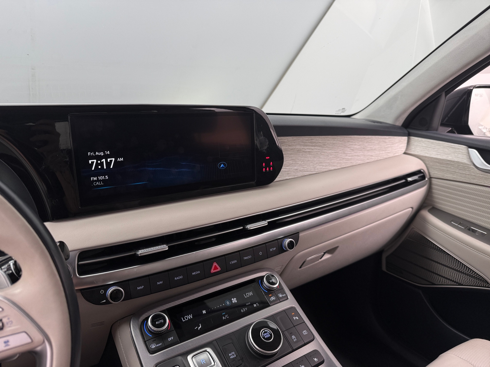 Thumbnail: 2024 Hyundai Palisade - 3