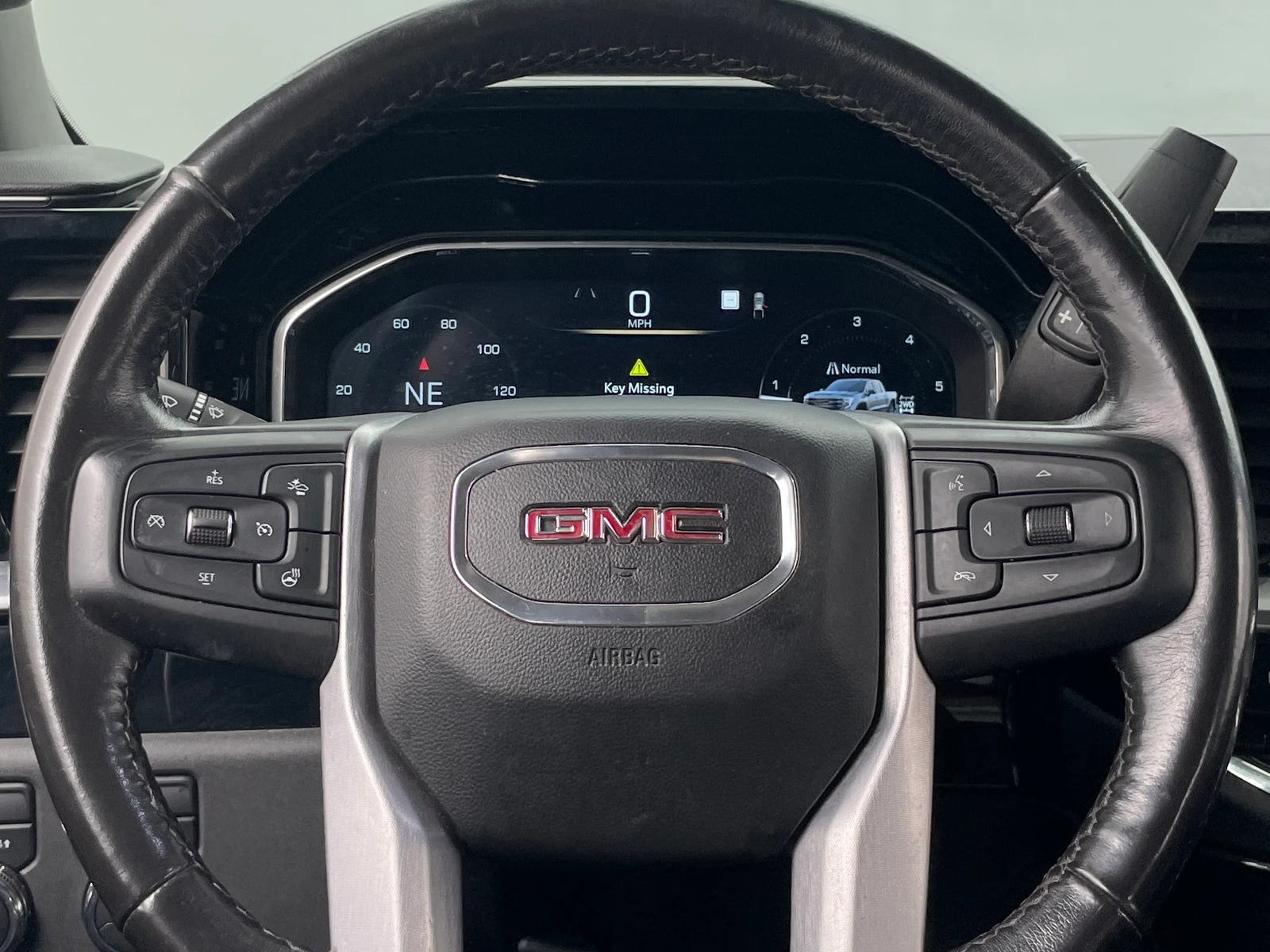 Thumbnail: 2022 GMC Sierra 1500 - 5