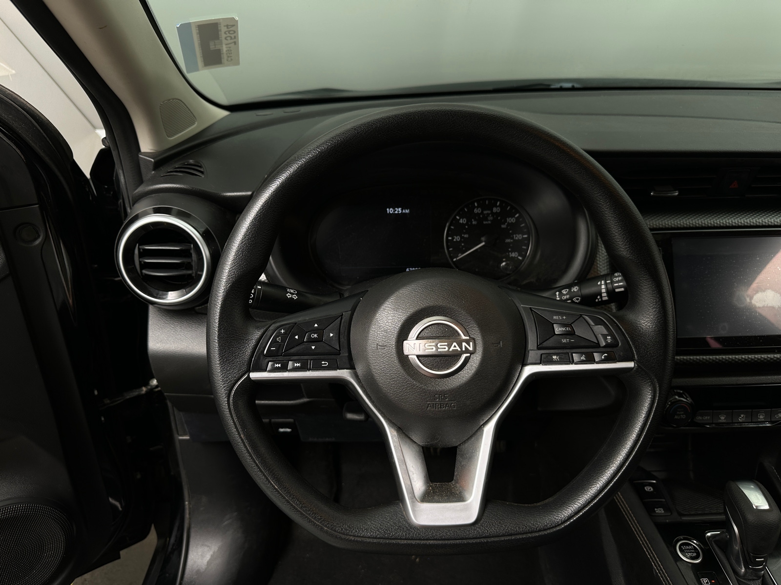 Thumbnail: 2022 Nissan Kicks - 5