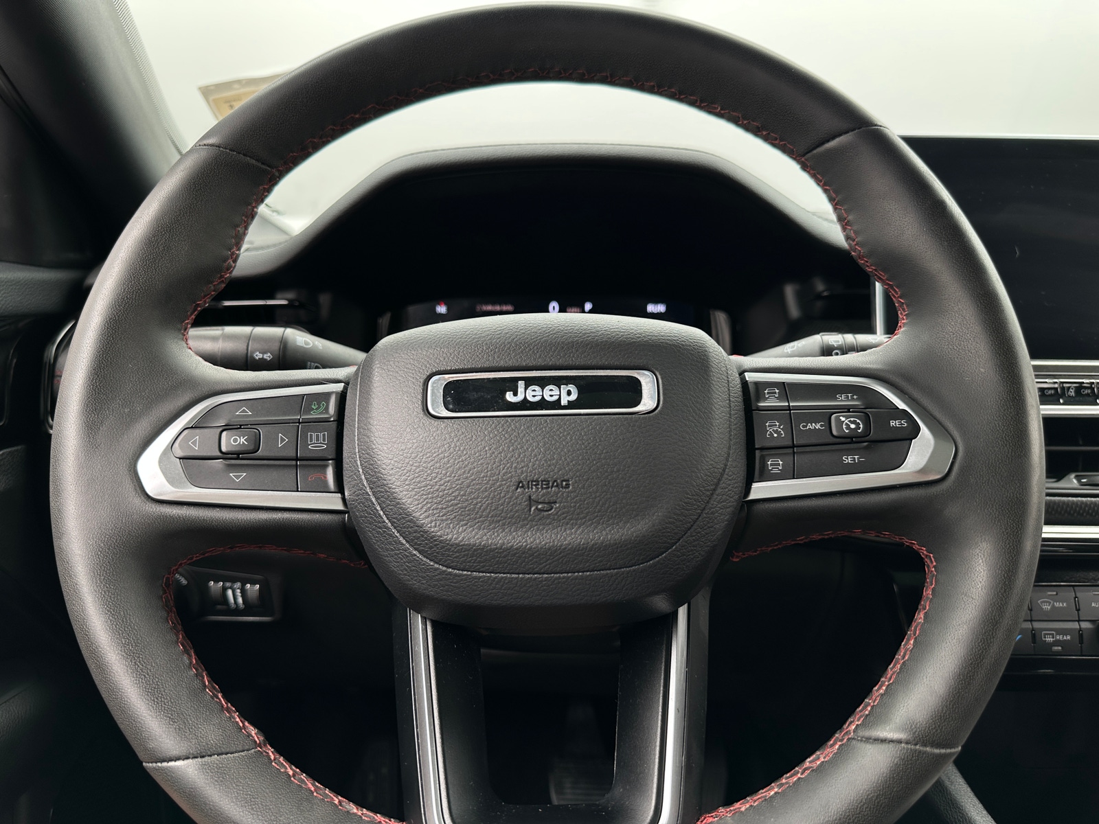 Thumbnail: 2024 Jeep Compass - 4