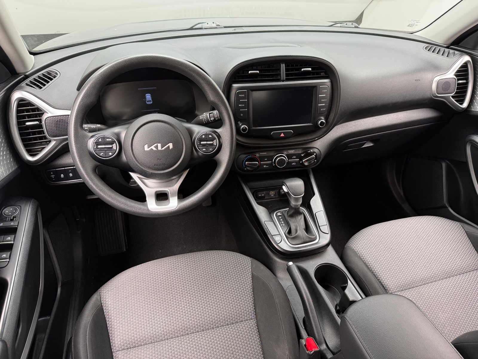 Thumbnail: 2023 Kia Soul - 3