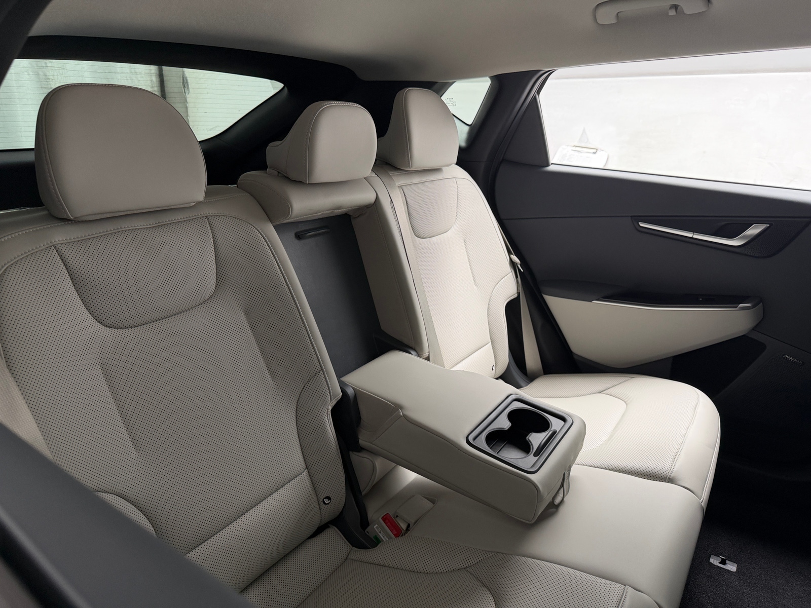 Thumbnail: 2023 Kia EV6 - 5
