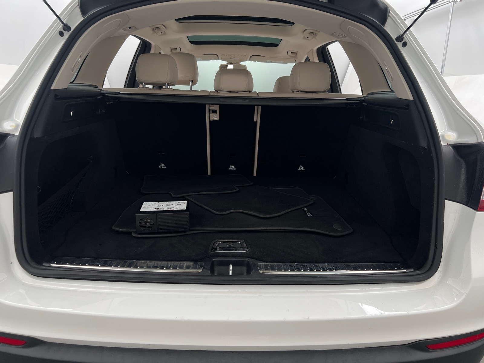 Thumbnail: 2019 Mercedes-Benz GLC - 6