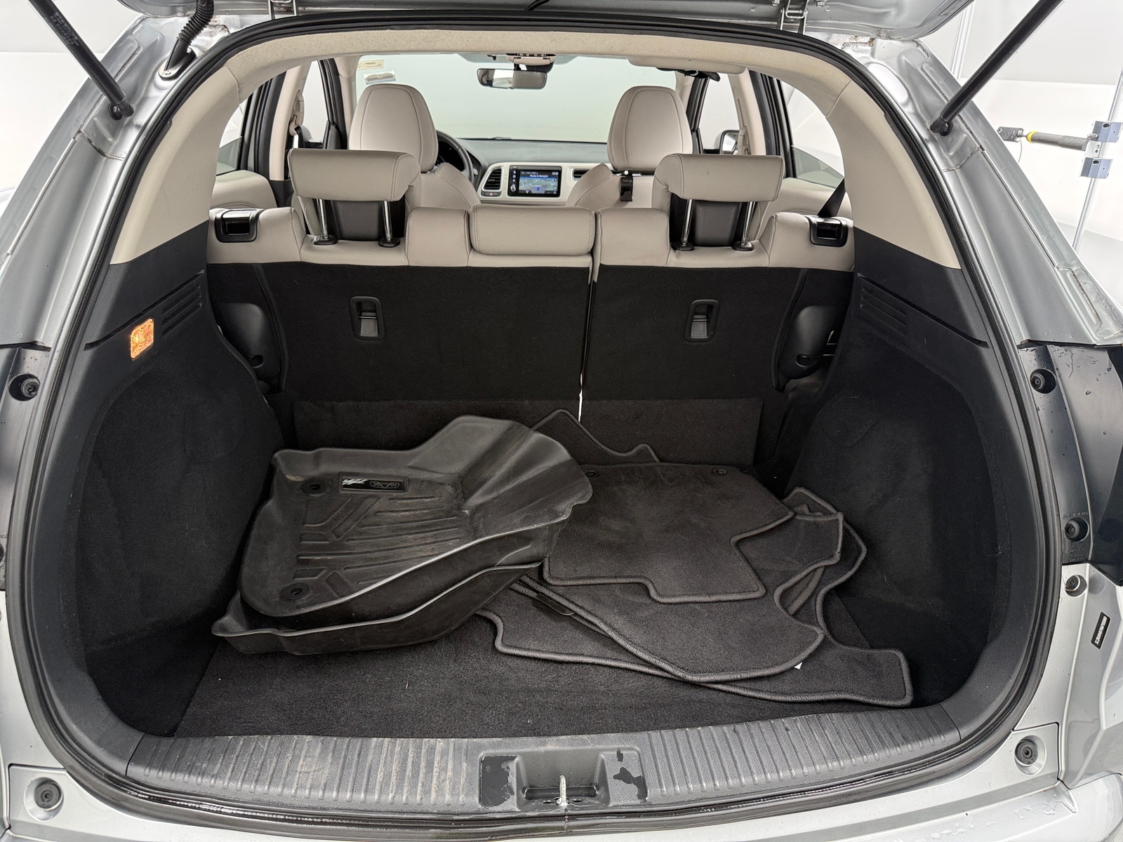 Thumbnail: 2019 Honda HR-V - 6