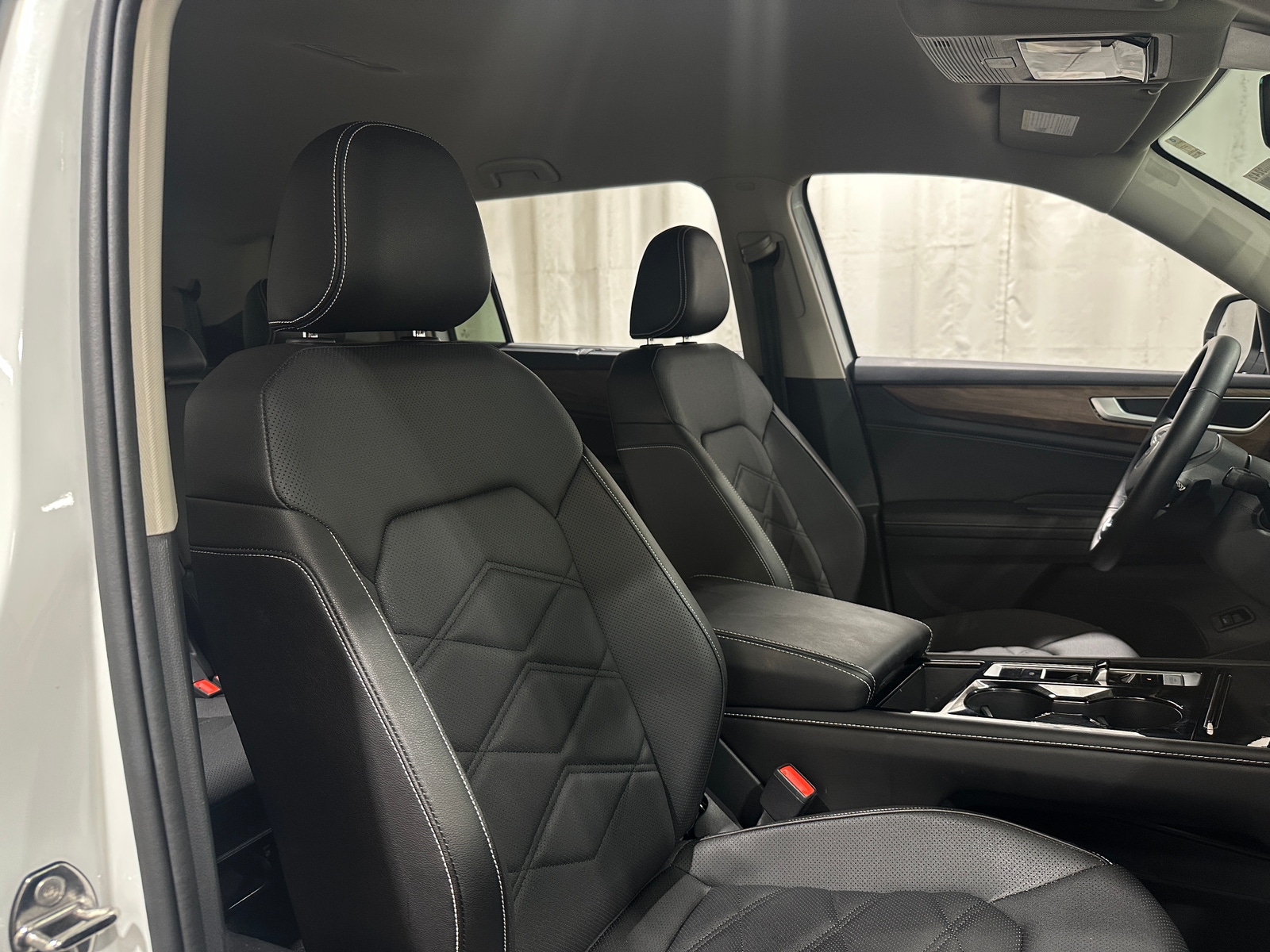 Thumbnail: 2026 Volkswagen Atlas - 2