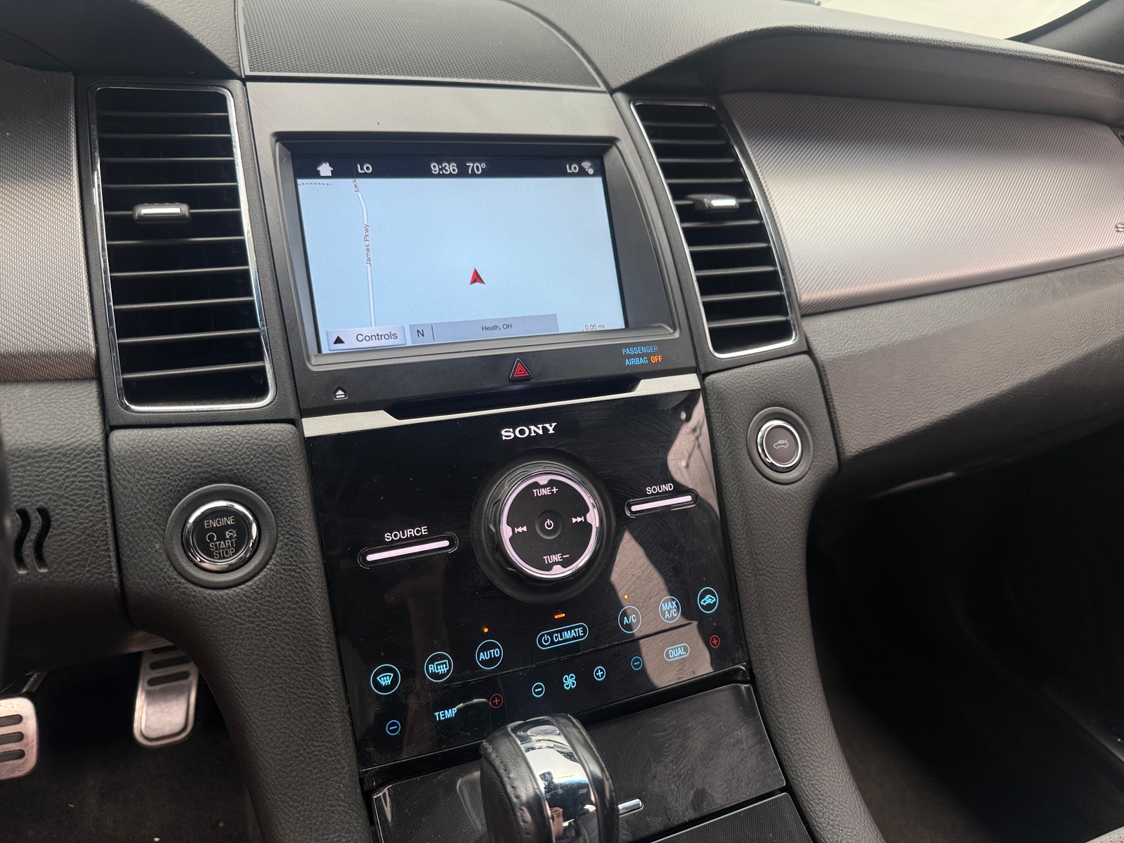 Thumbnail: 2018 Ford Taurus - 3