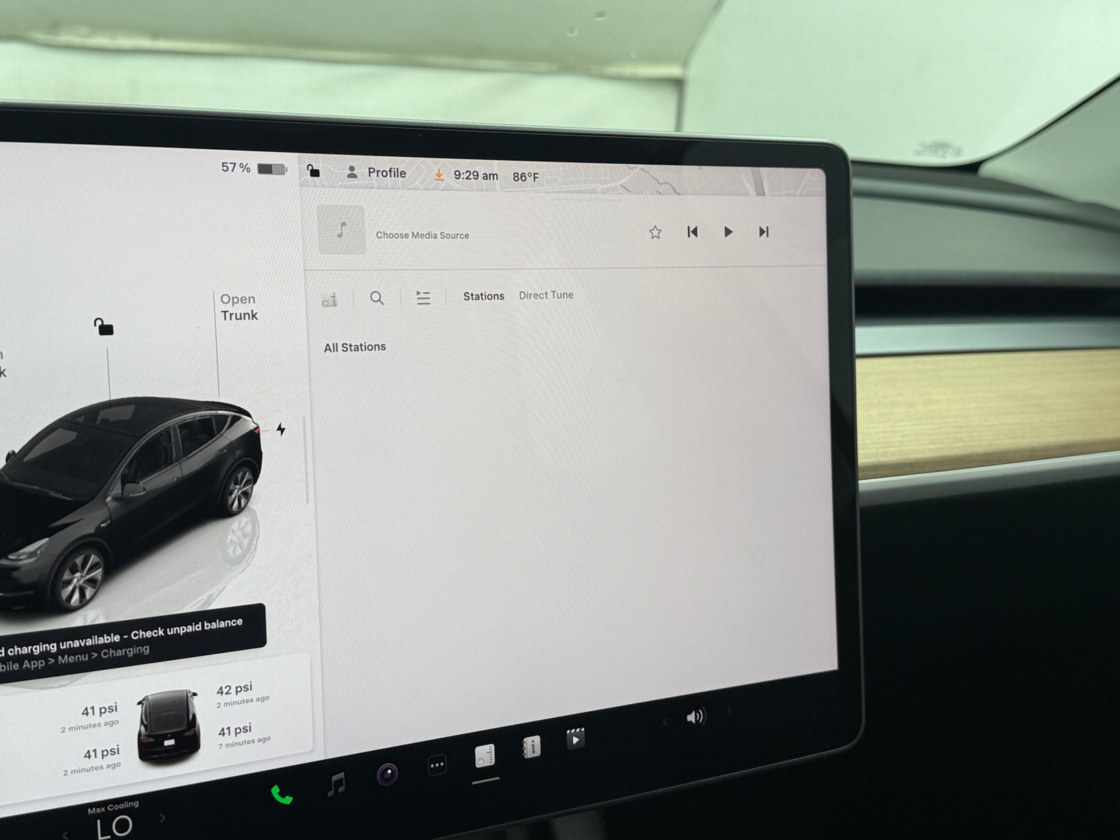 Thumbnail: 2023 Tesla Model Y - 3