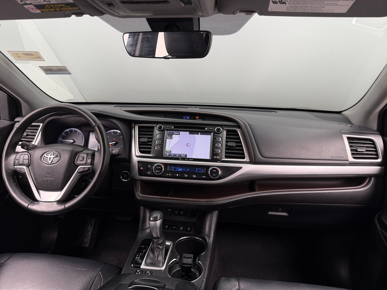 Thumbnail: 2018 Toyota Highlander - 2