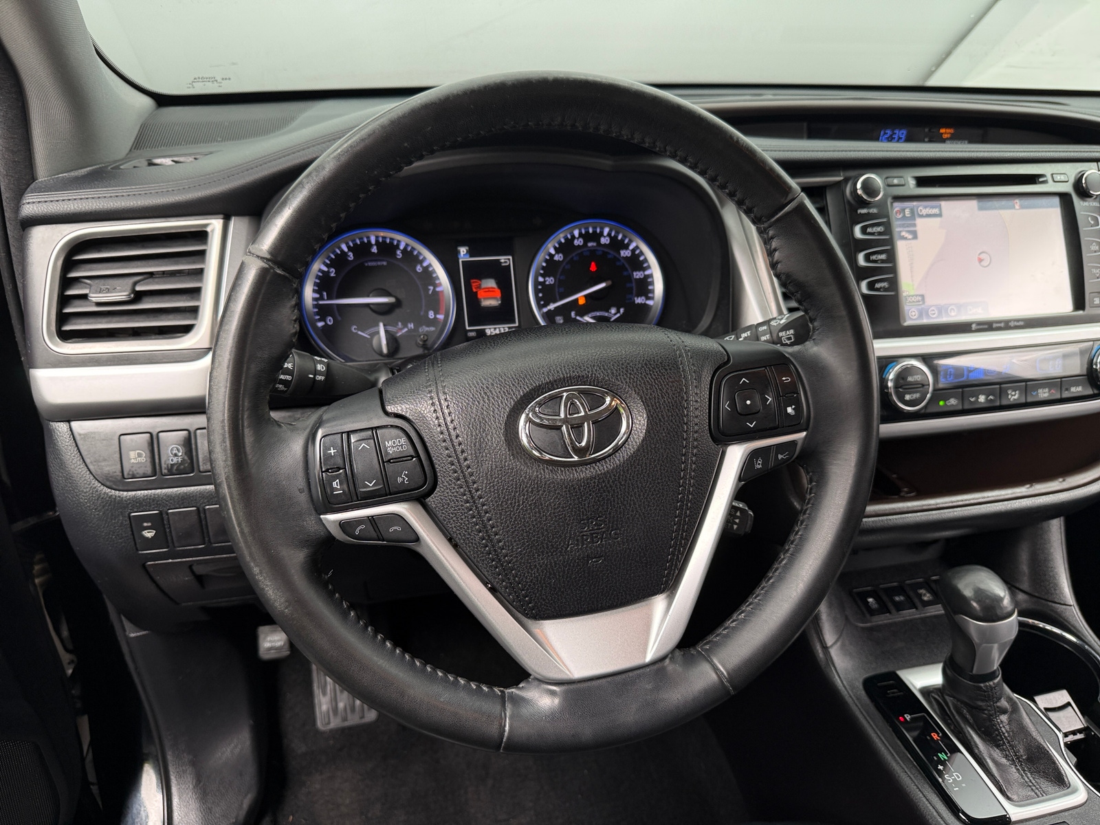 Thumbnail: 2018 Toyota Highlander - 4