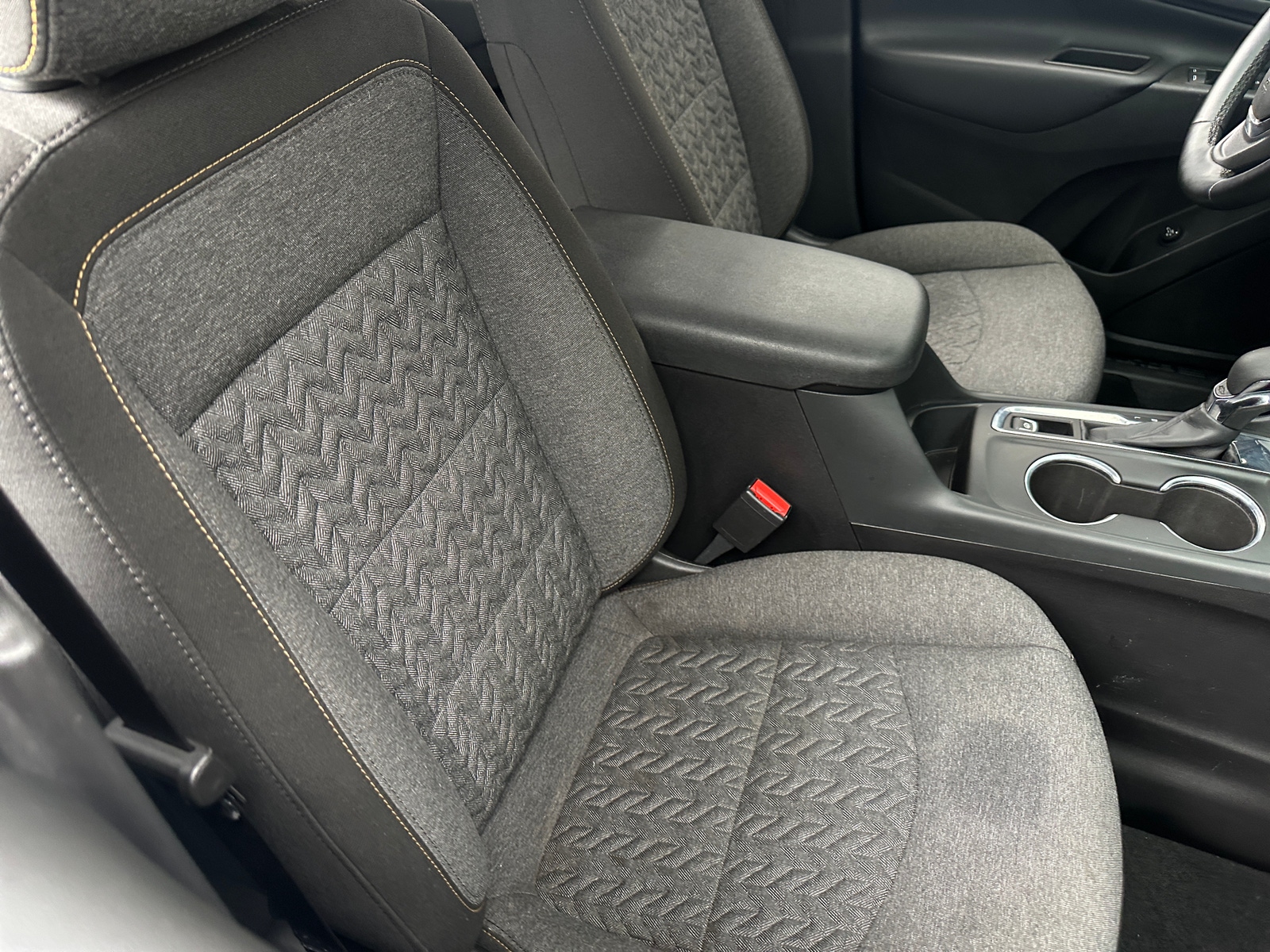 Thumbnail: 2024 Chevrolet Equinox - 2