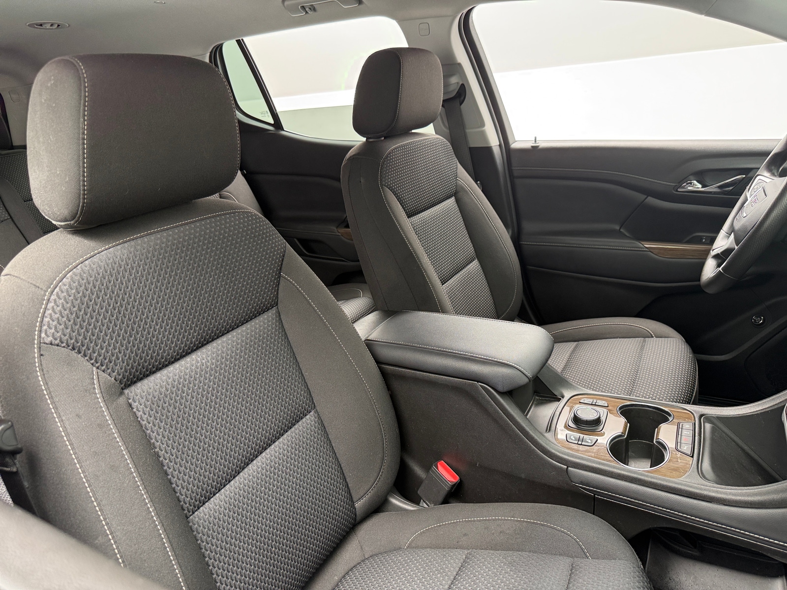Thumbnail: 2023 GMC Acadia - 2