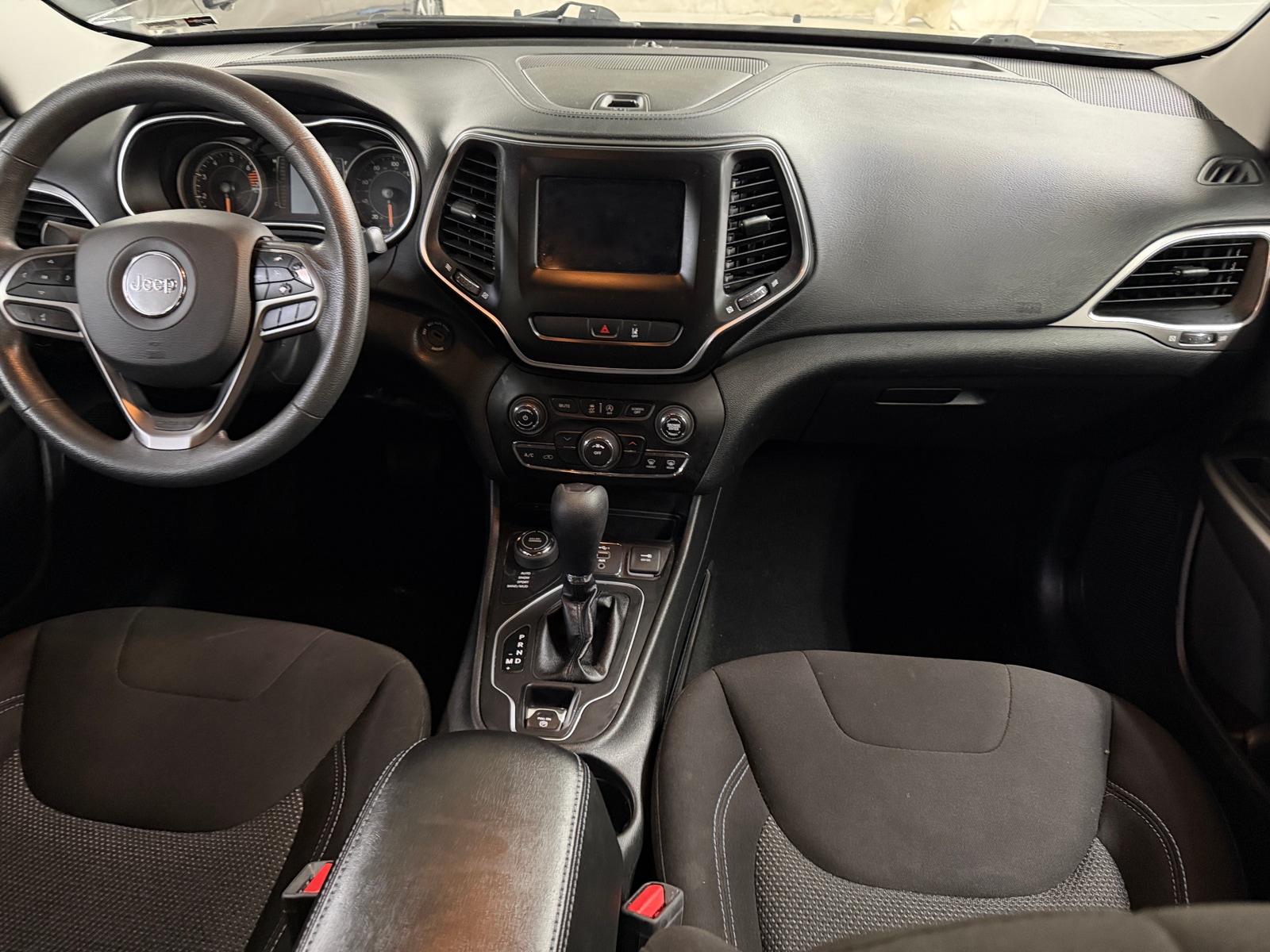Thumbnail: 2021 Jeep Cherokee - 3