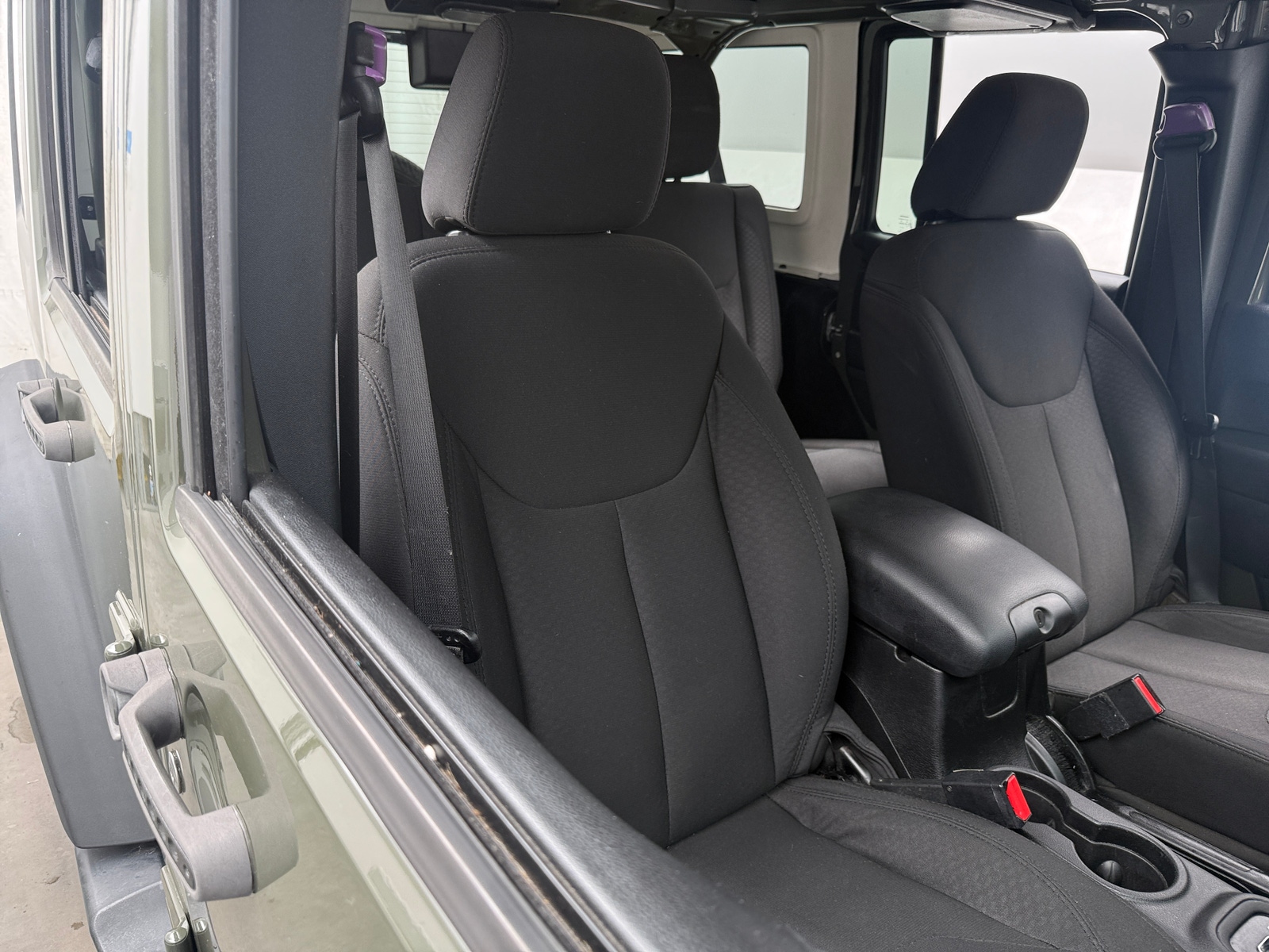 Thumbnail: 2015 Jeep Wrangler - 2