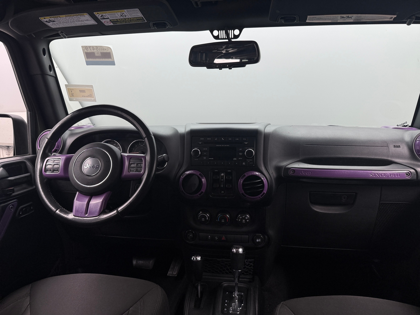 Thumbnail: 2015 Jeep Wrangler - 3