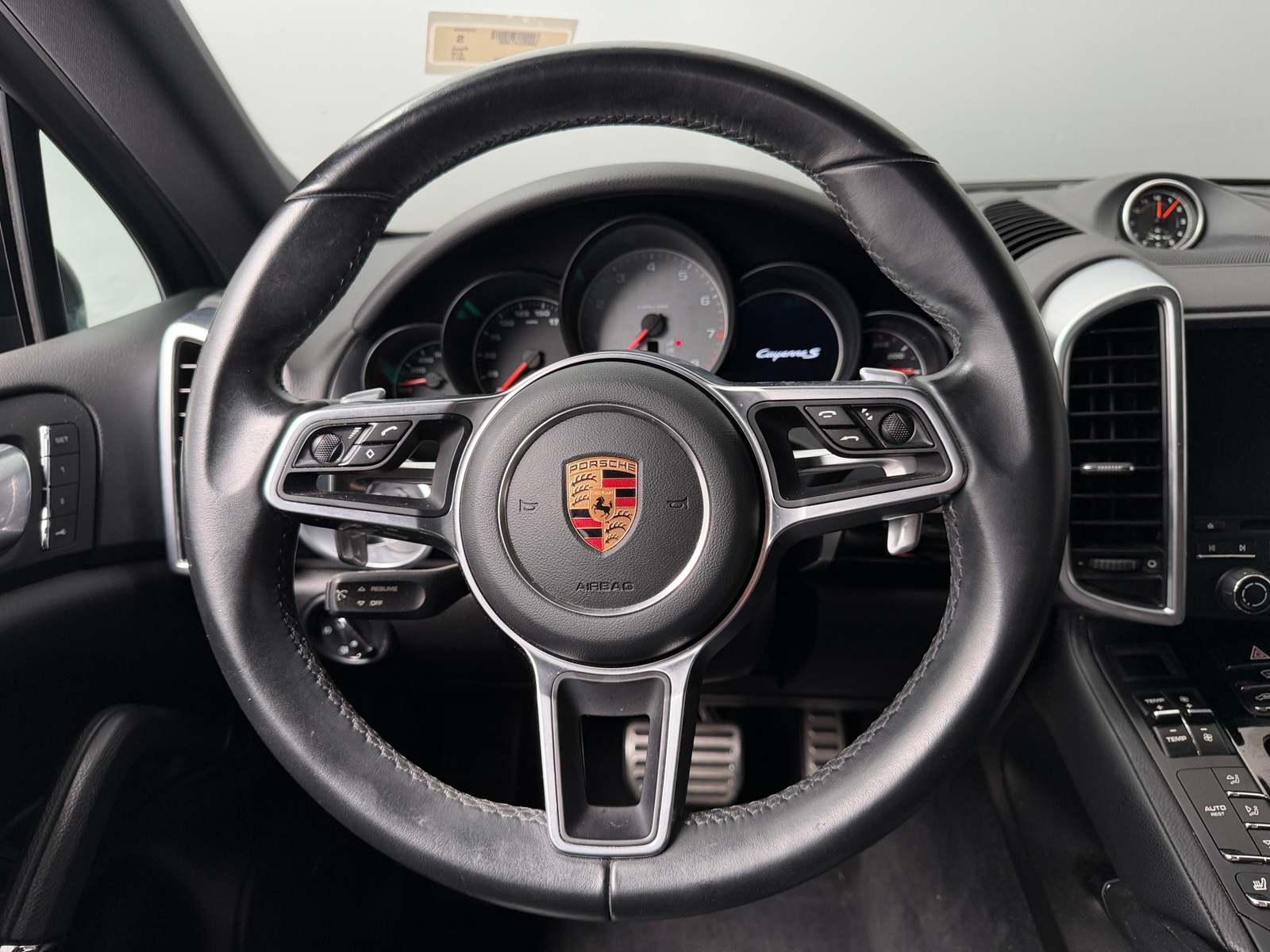 Thumbnail: 2017 Porsche Cayenne - 4